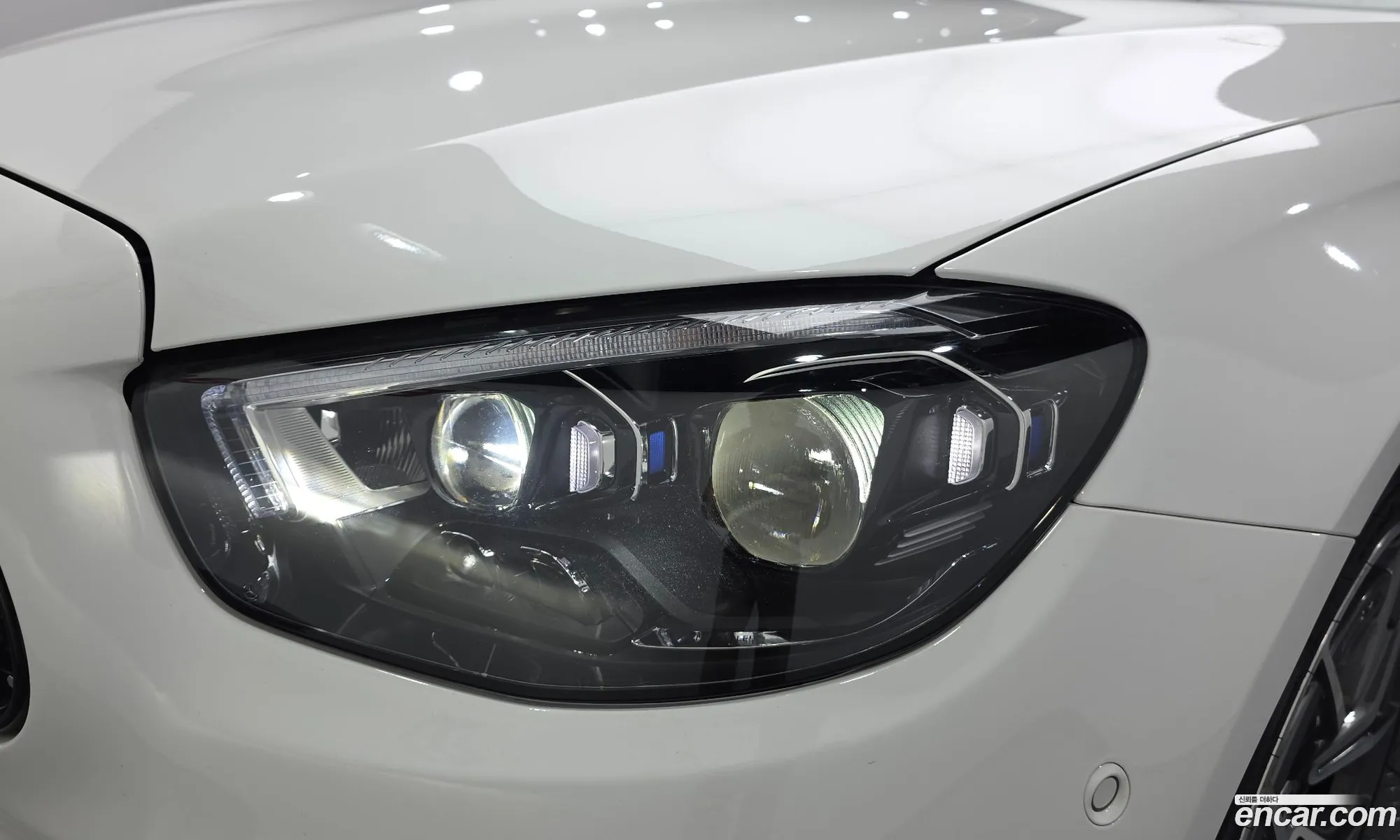 Mercedes-Benz E-Class W213 2021 — 16