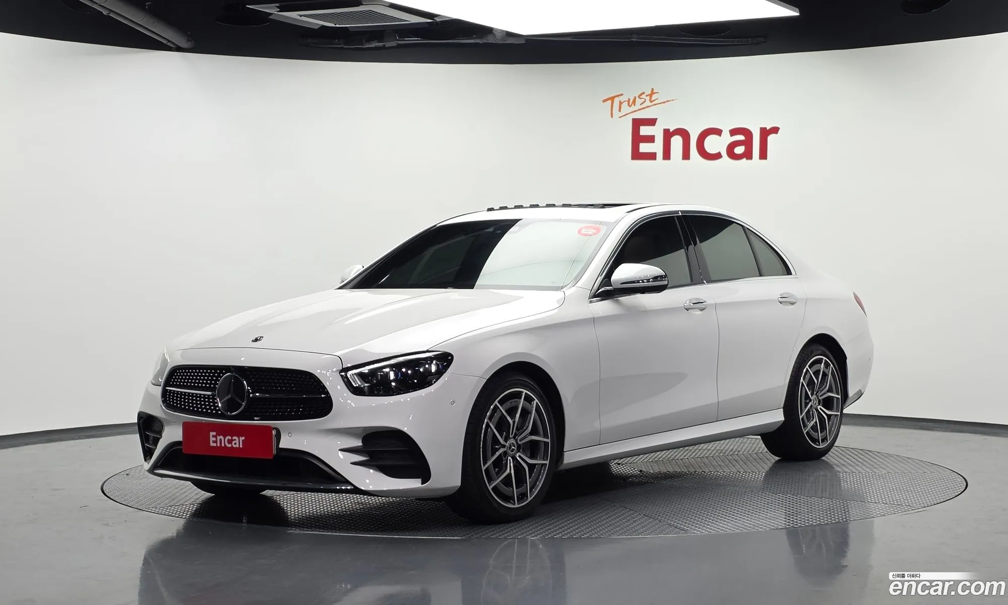 Mercedes-Benz E-Class W213 2021 — 21