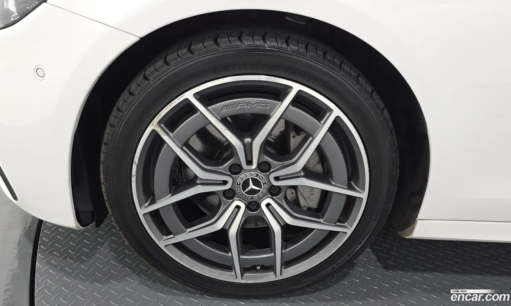 Mercedes-Benz E-Class W213 2021 — 29