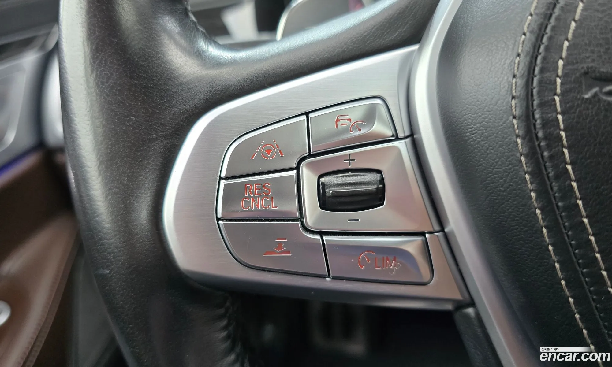 BMW 7 Series 2017 WBA7C6109HG759429 — 2