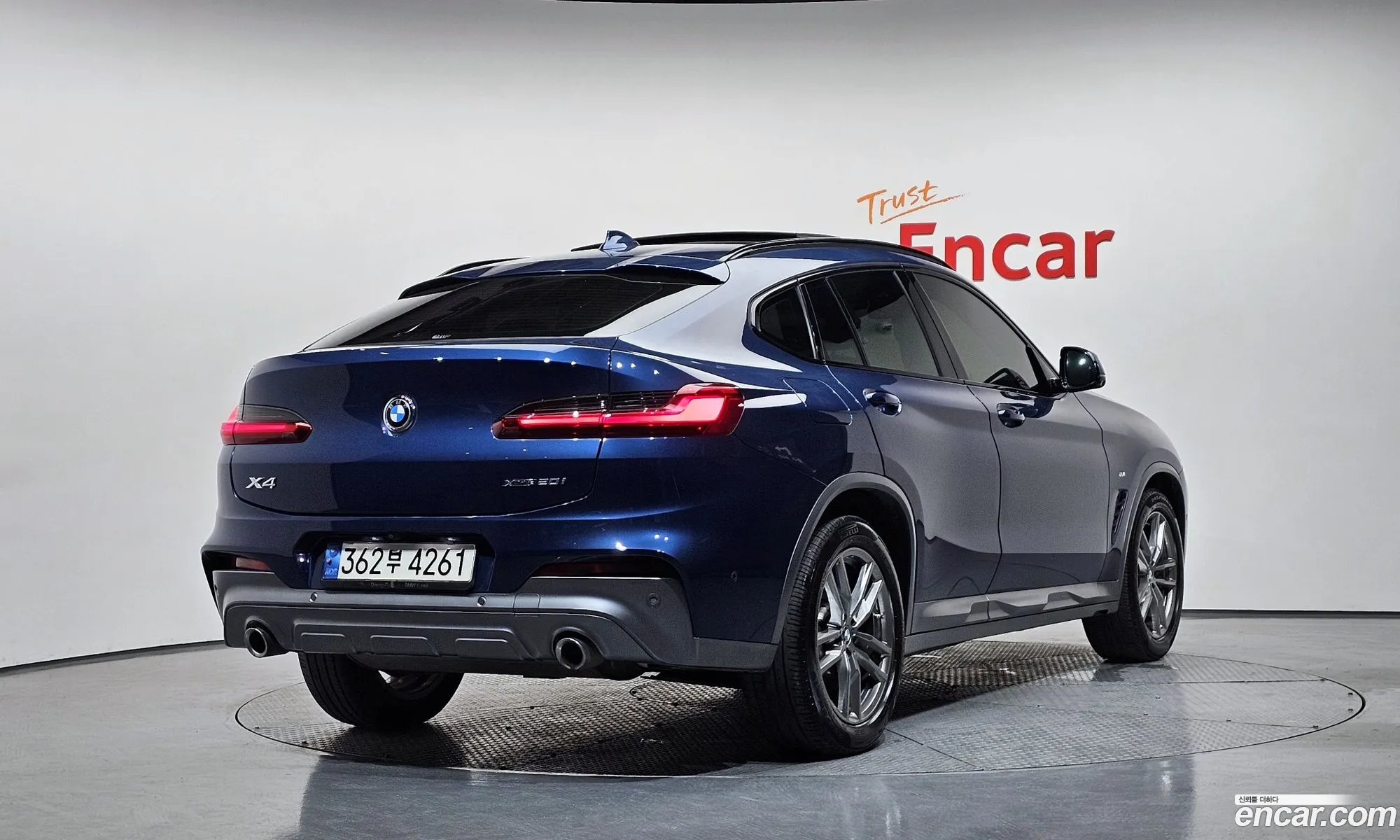 BMW X4 2021 — 28