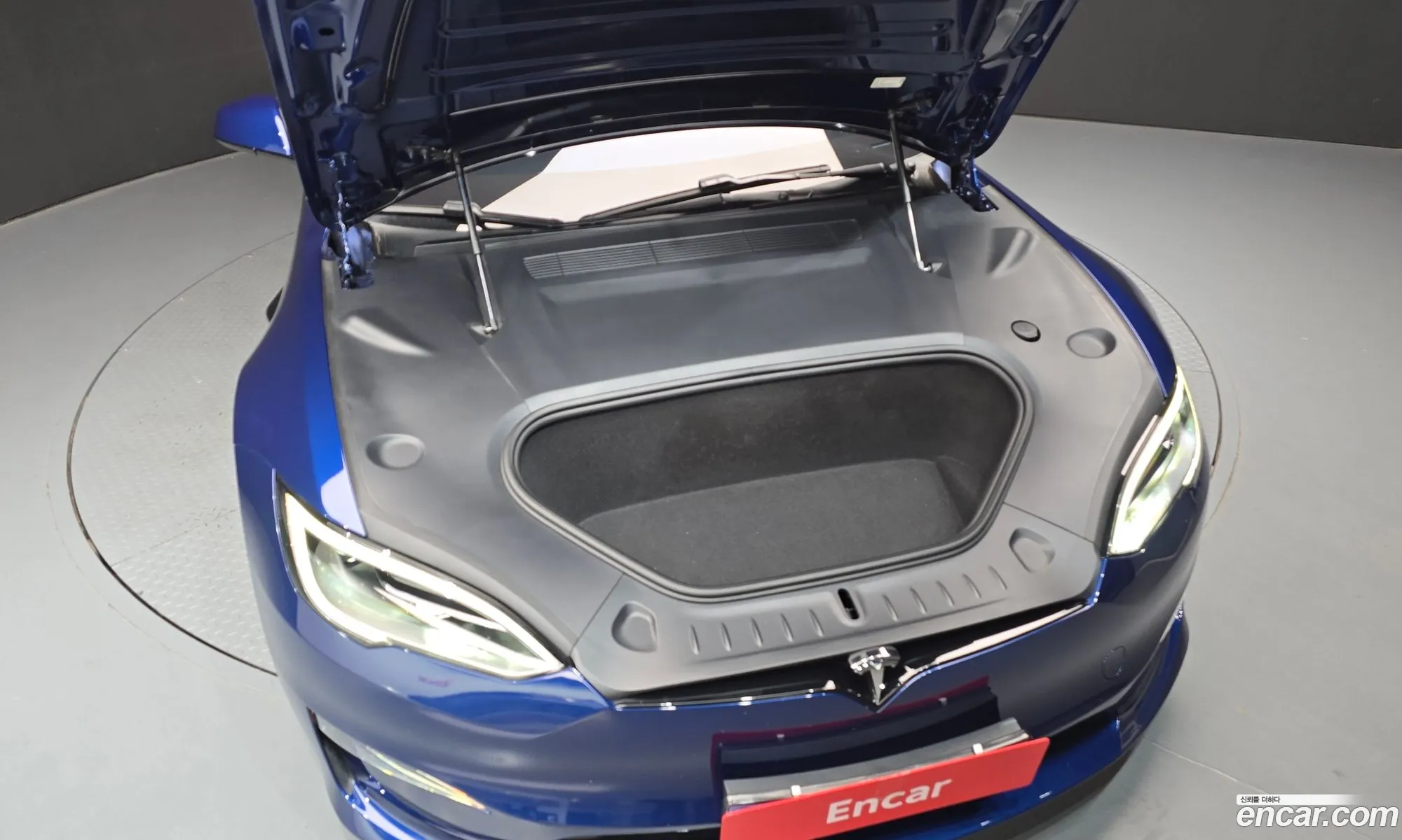 Tesla Model S 2023 — 20