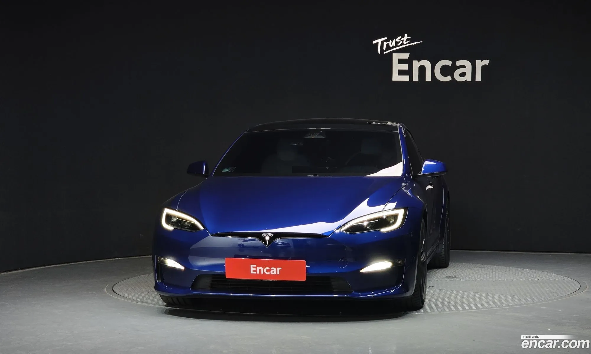 Tesla Model S 2023 — 12