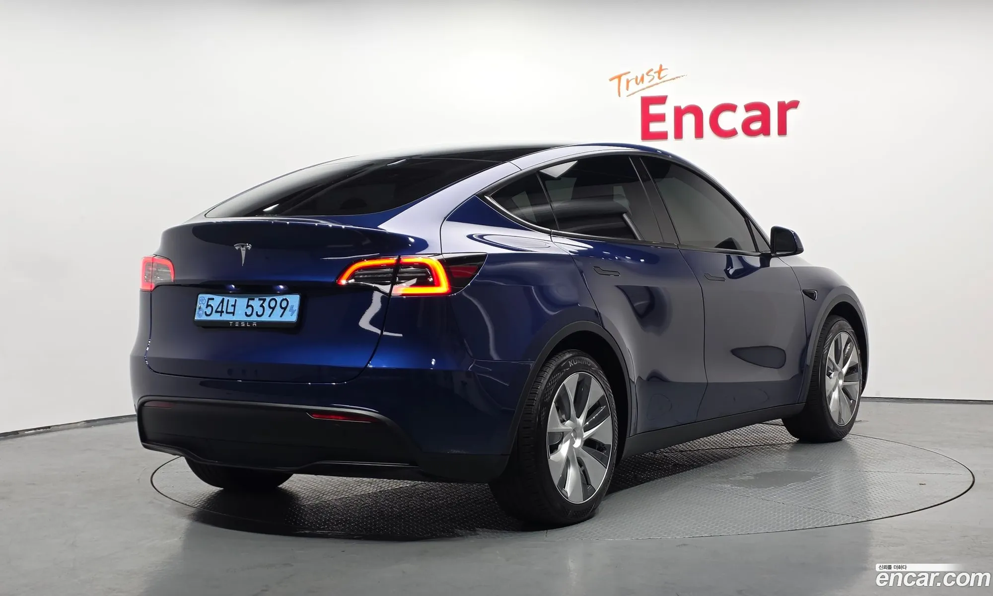 Tesla Model Y 2023 LRWYGCFS4RC159329 — 18