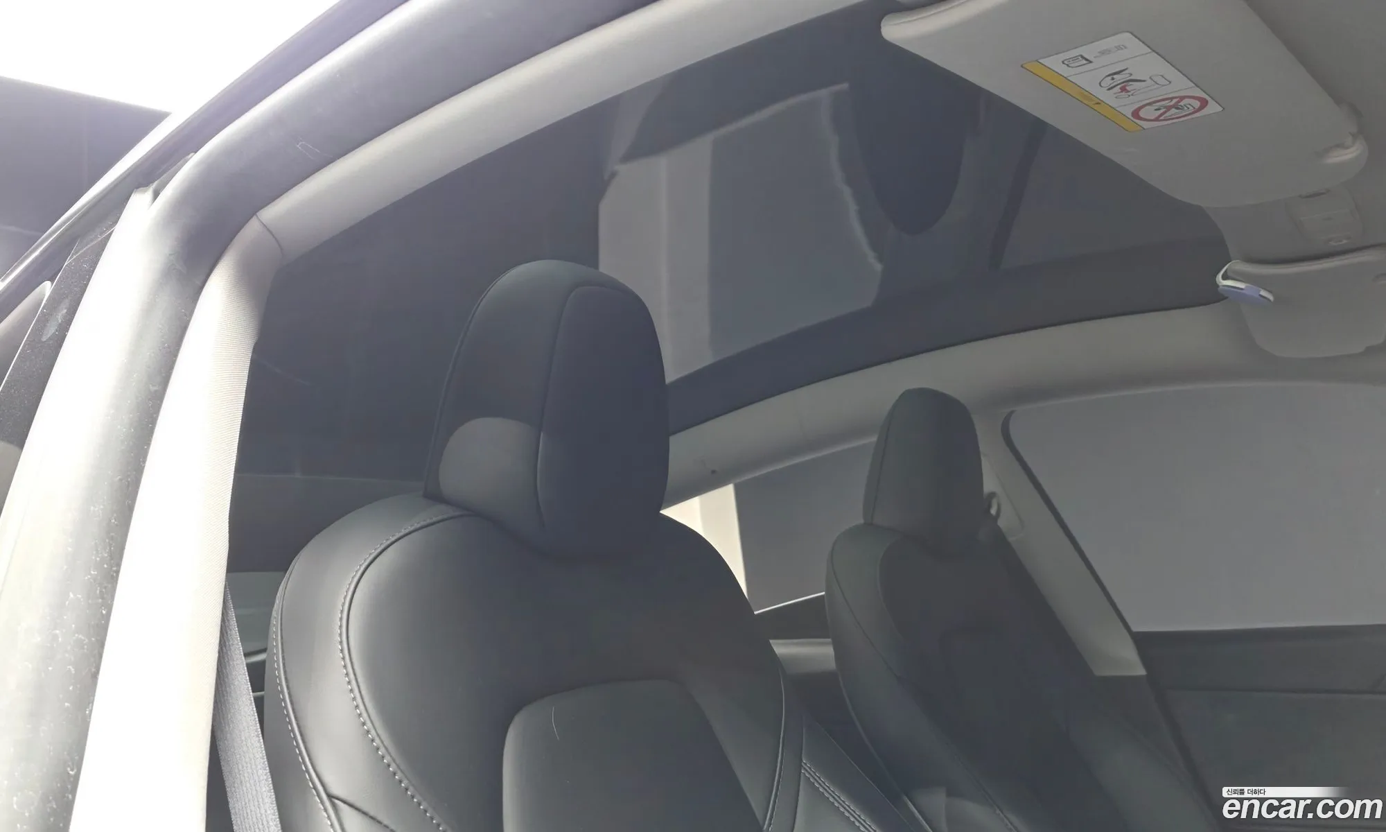 Tesla Model Y 2023 LRWYGCFS4RC159329 — 11