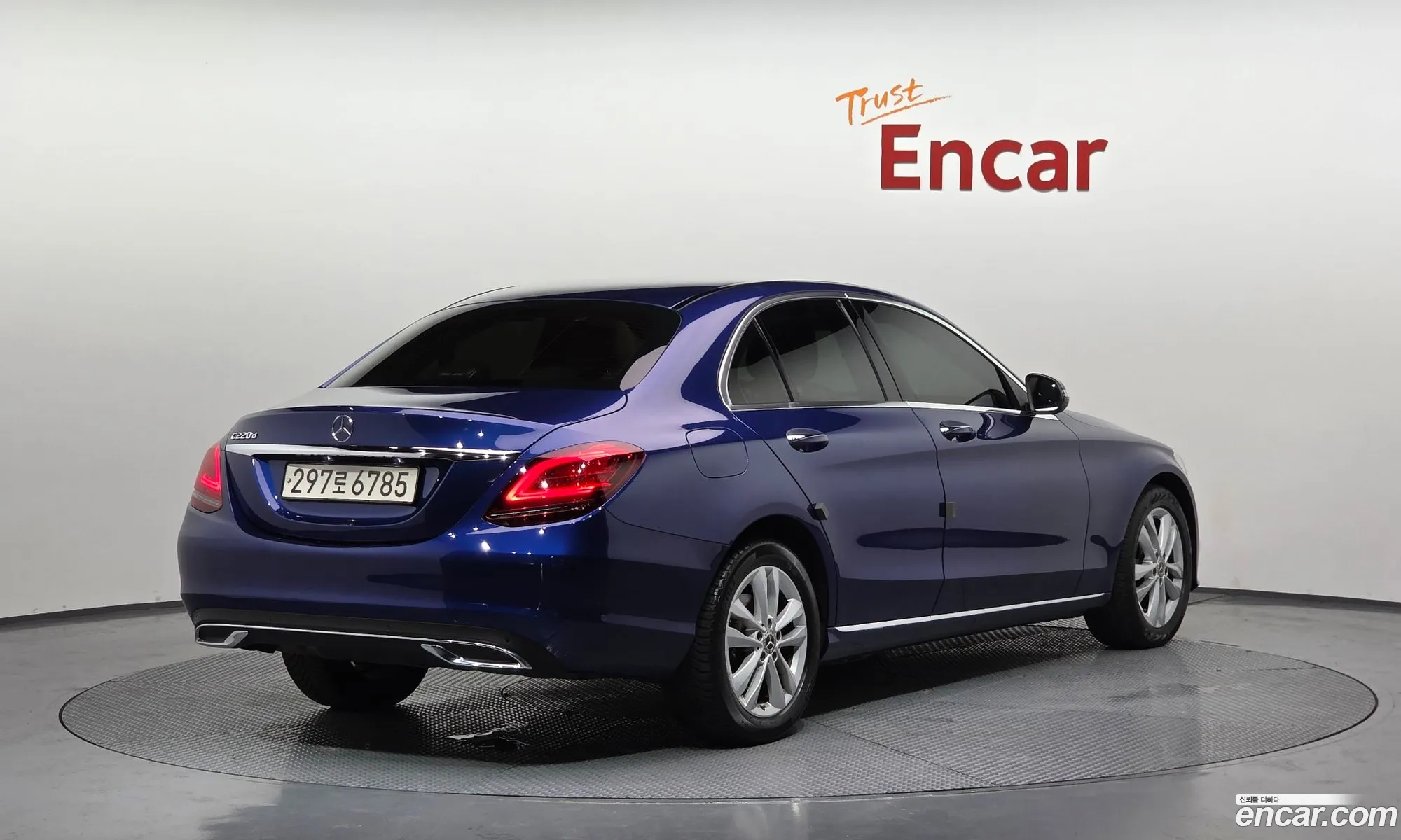 Mercedes-Benz C-Class W205 2019 — 20
