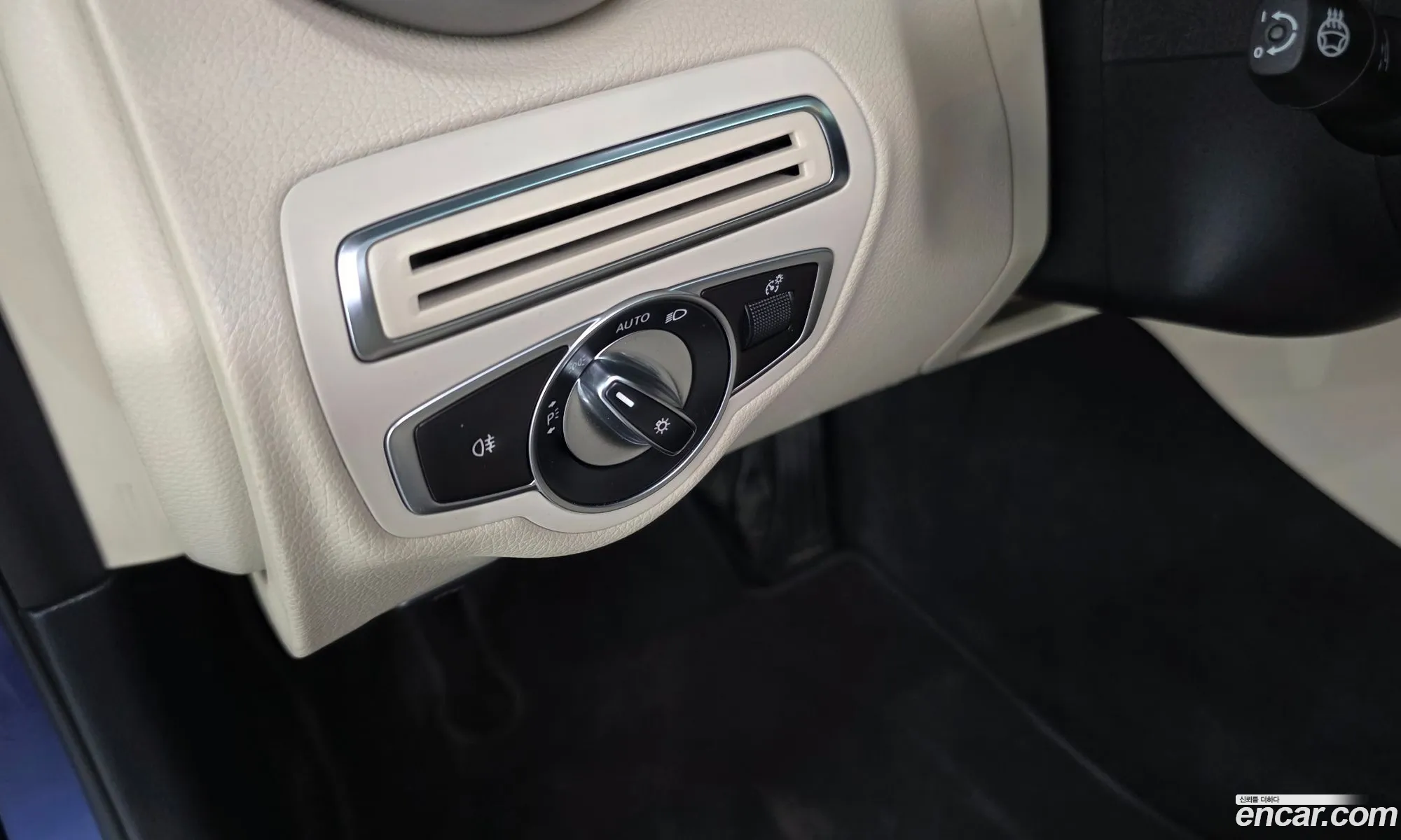 Mercedes-Benz C-Class W205 2019 — 29