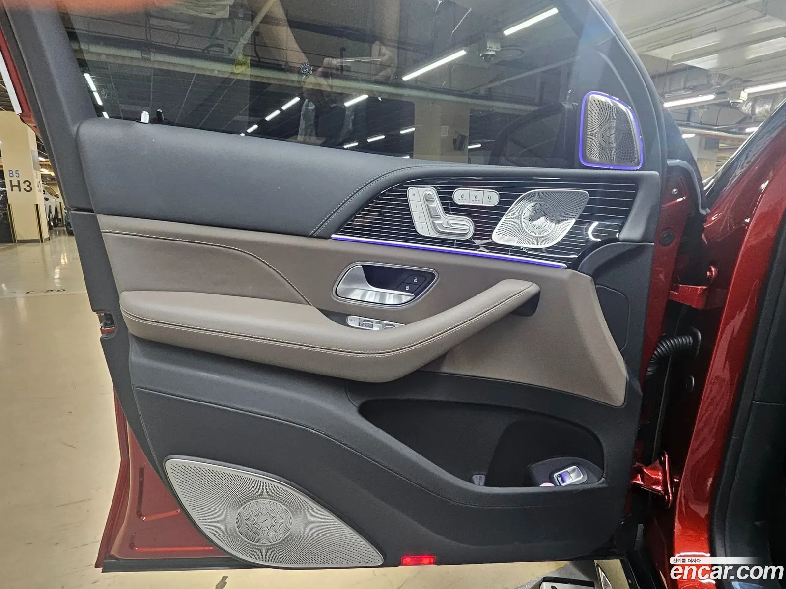 Mercedes-Benz GLS-Class X167 2025 — 10