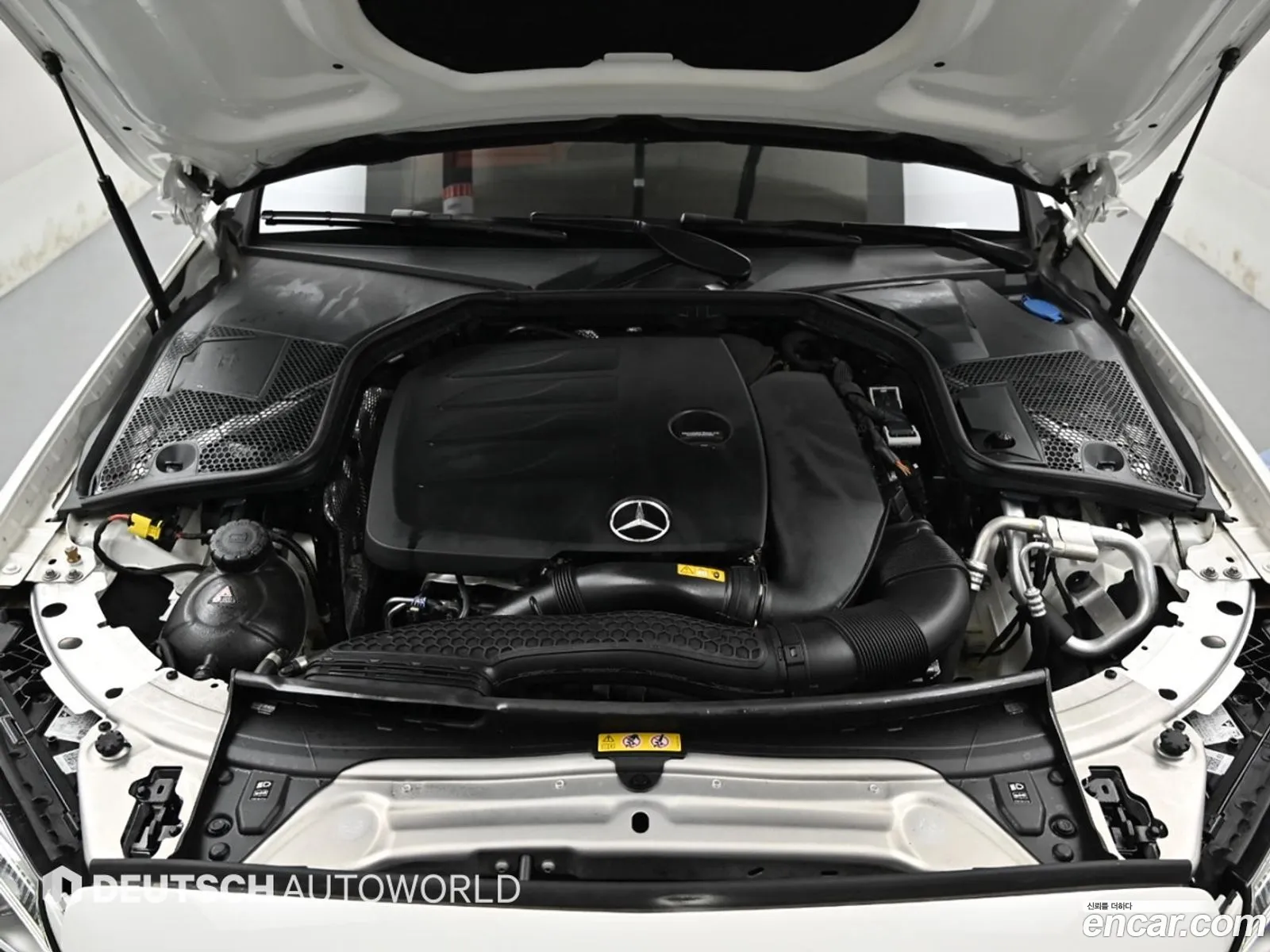 Mercedes-Benz C-Class W205 2022 — 15