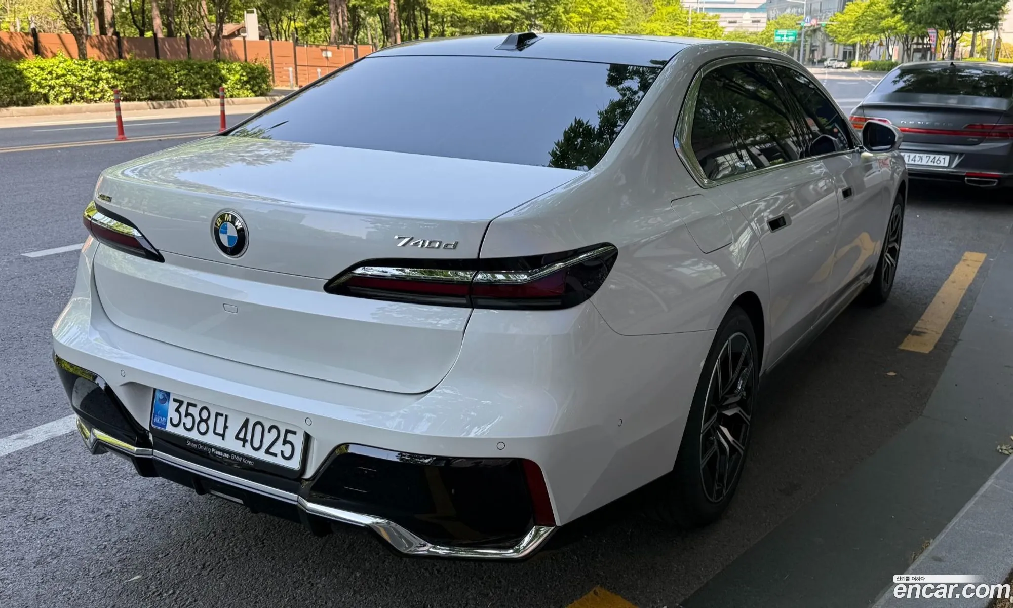 BMW 7 Series 2026 — 8