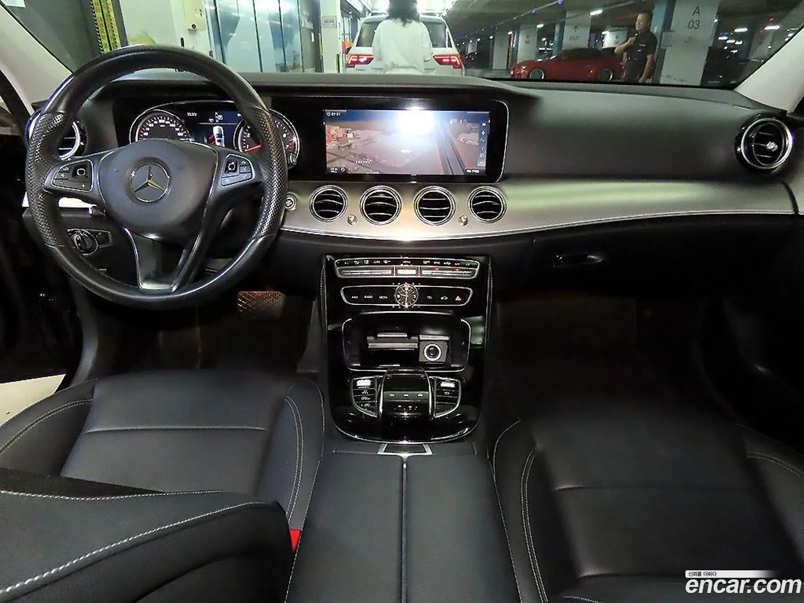 Mercedes-Benz E-Class W213 2017 — 18
