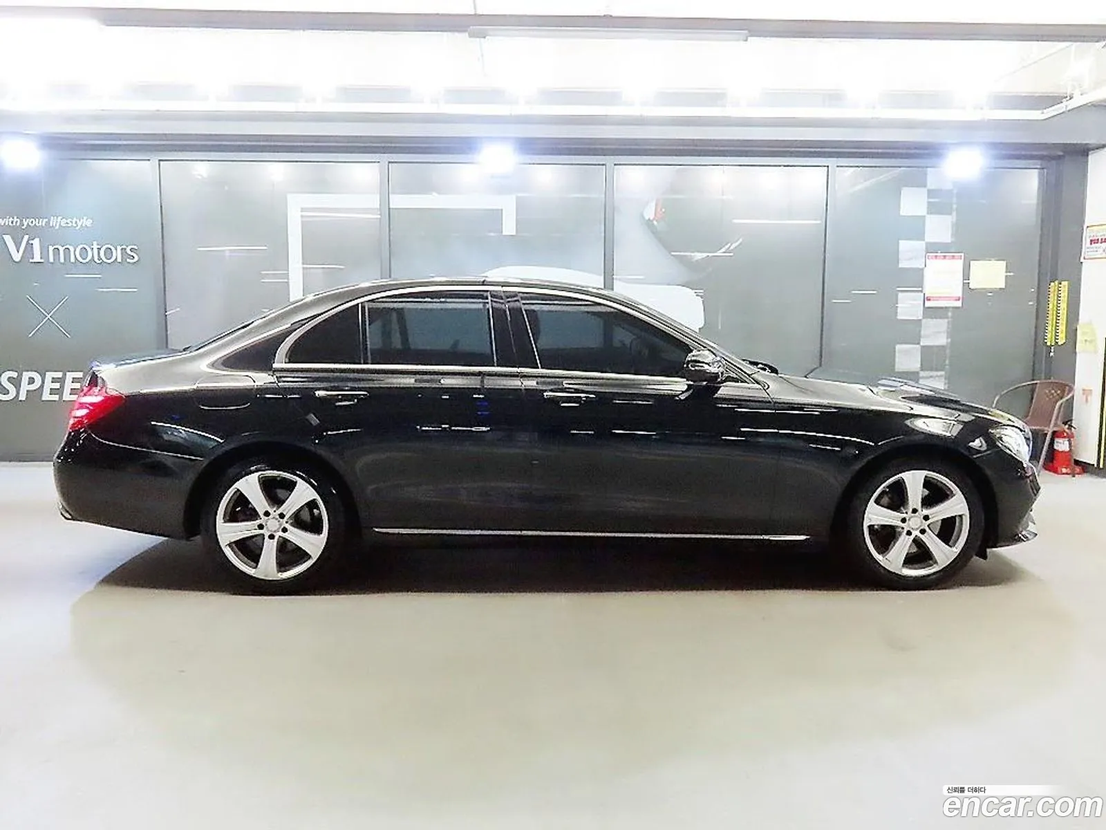 Mercedes-Benz E-Class W213 2017 — 4
