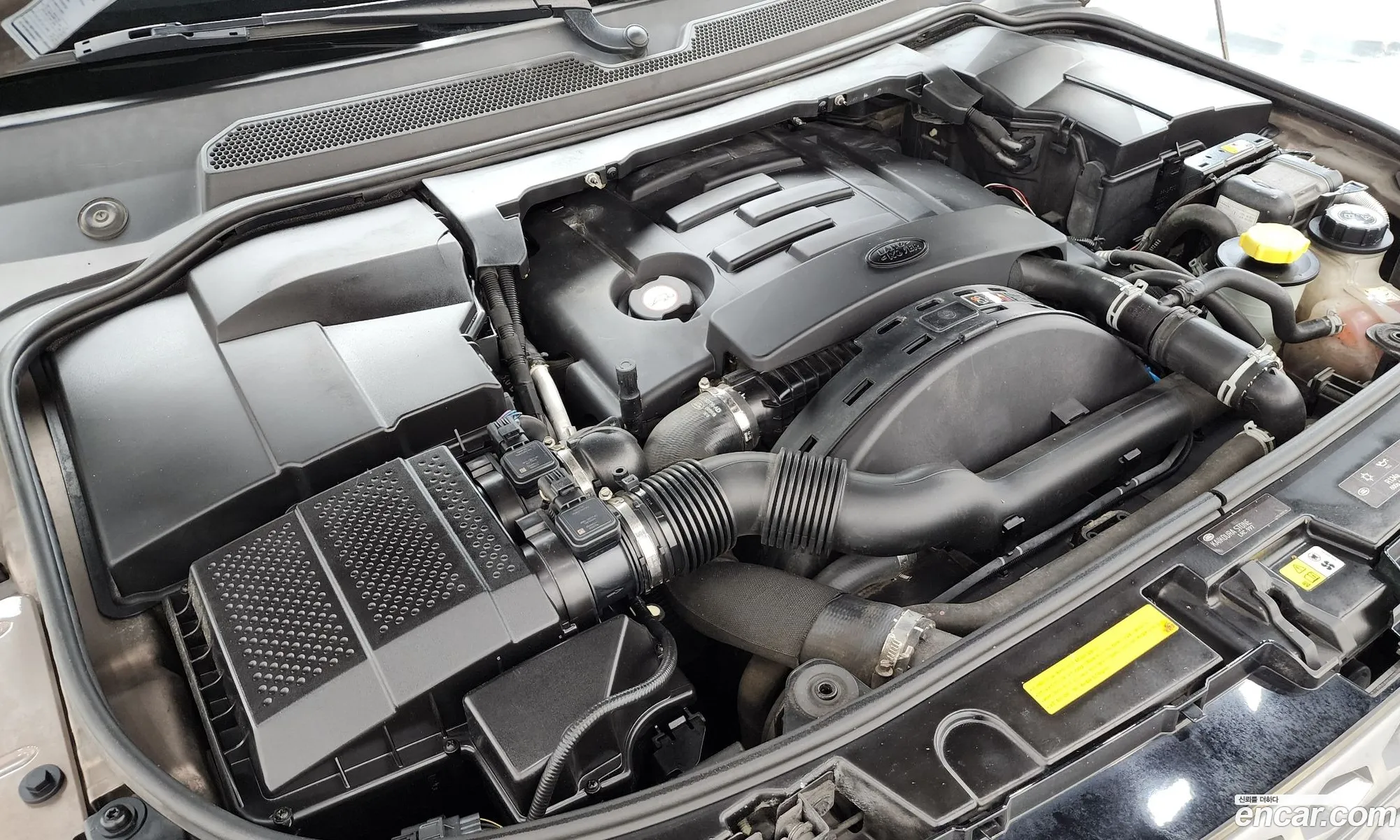 Land Rover Discovery 4 2015 SALLAAAG6GA790089 — 11