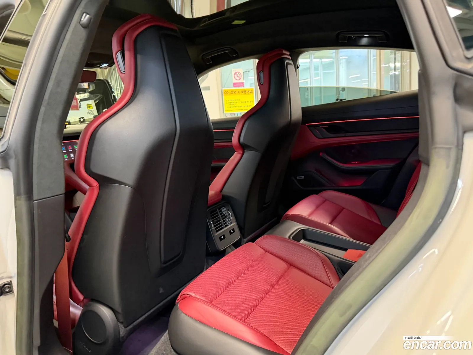 Porsche Taycan 2022 — 9