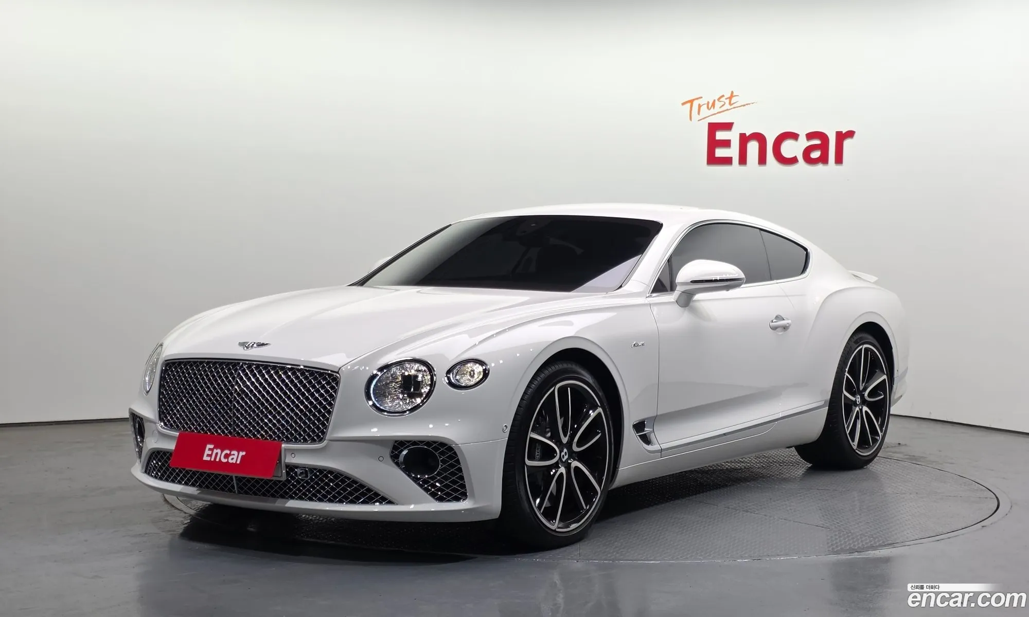 Bentley Continental GT 2023 — 7
