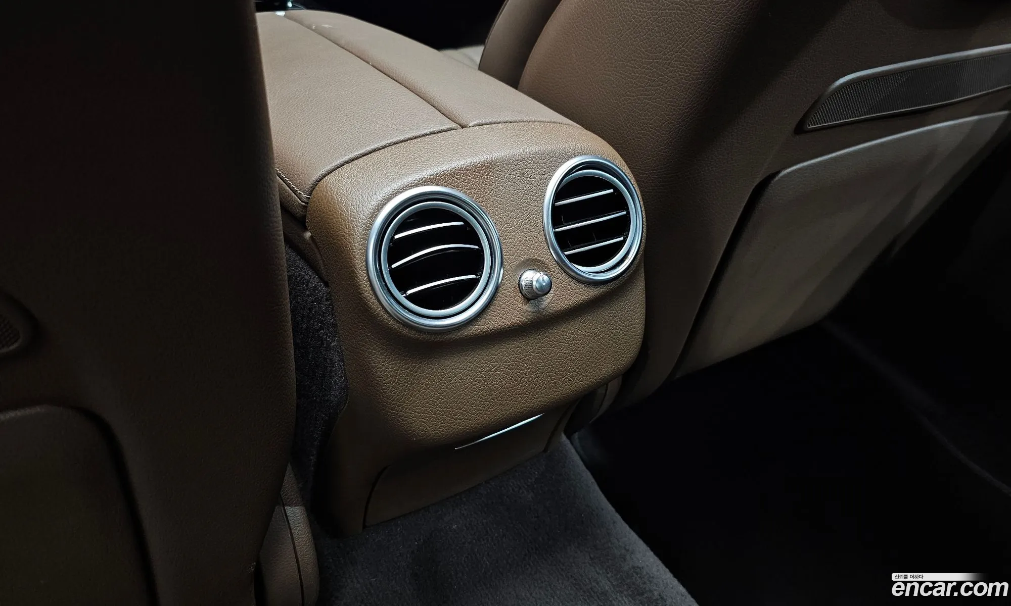Mercedes-Benz E-Class W213 2019 — 23