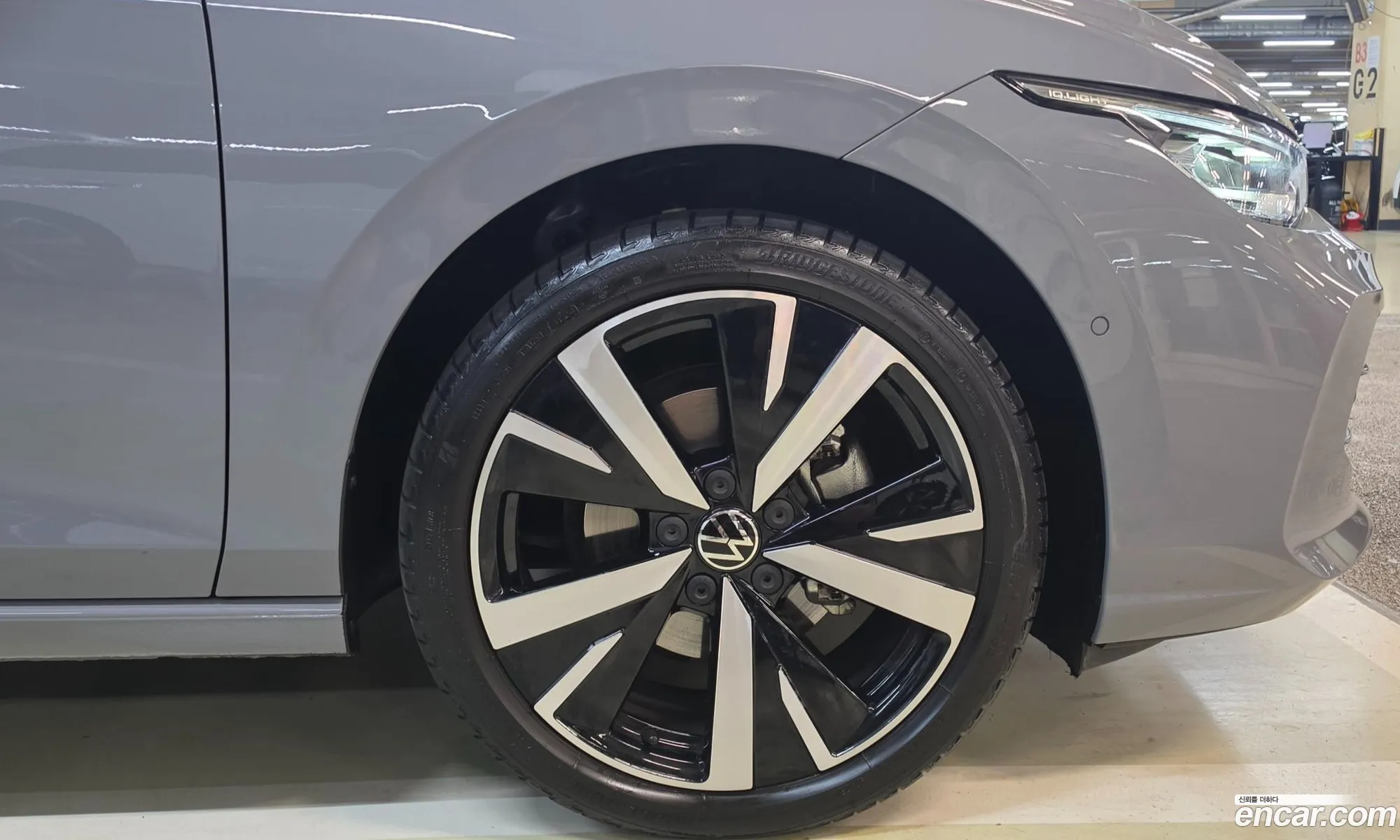 Volkswagen Golf 8th Gen 2025 — 4