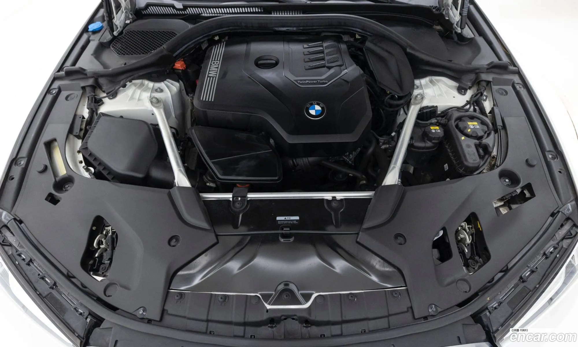 BMW 5 Series 2021 — 11
