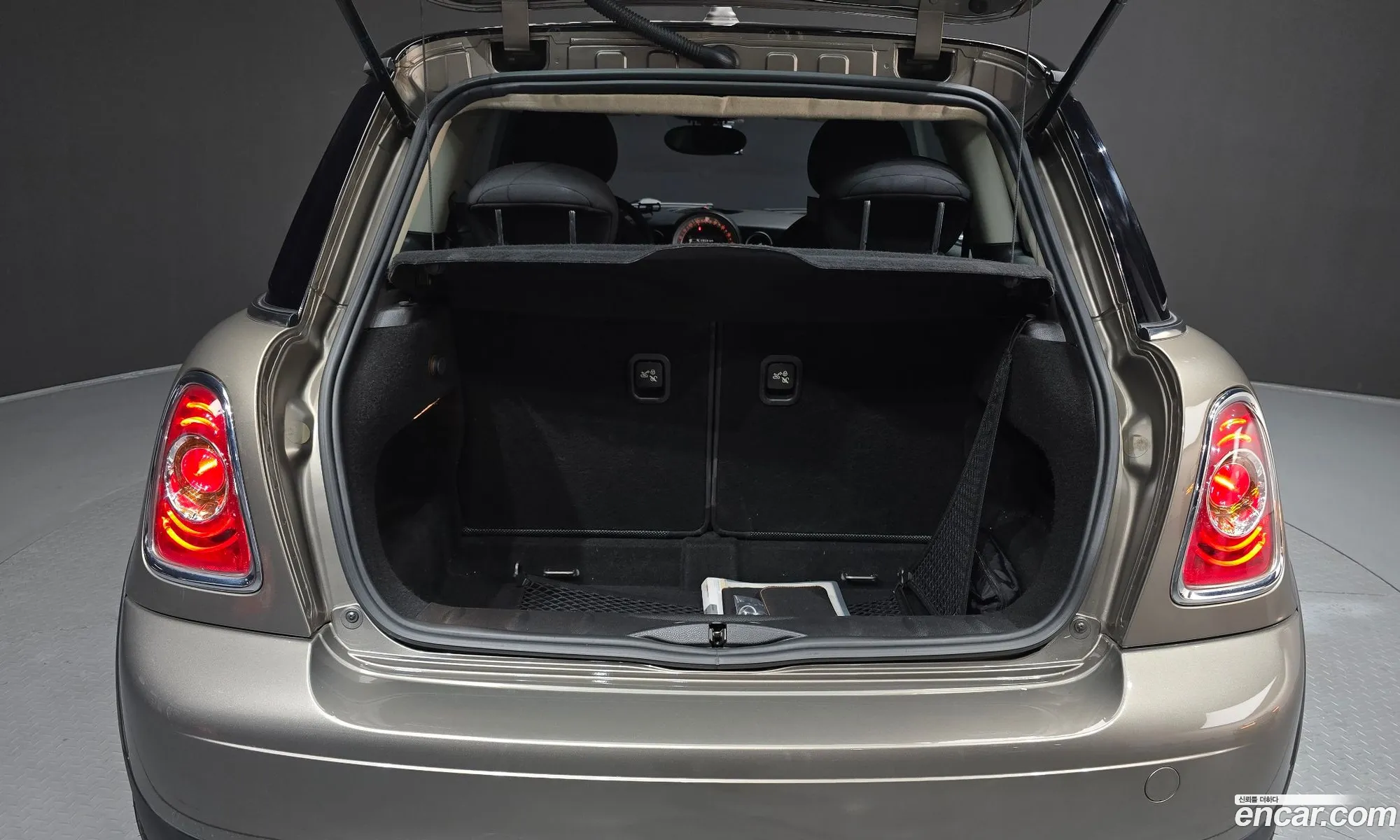 Mini Cooper D 2012 WMWSW5102CT319046 — 2