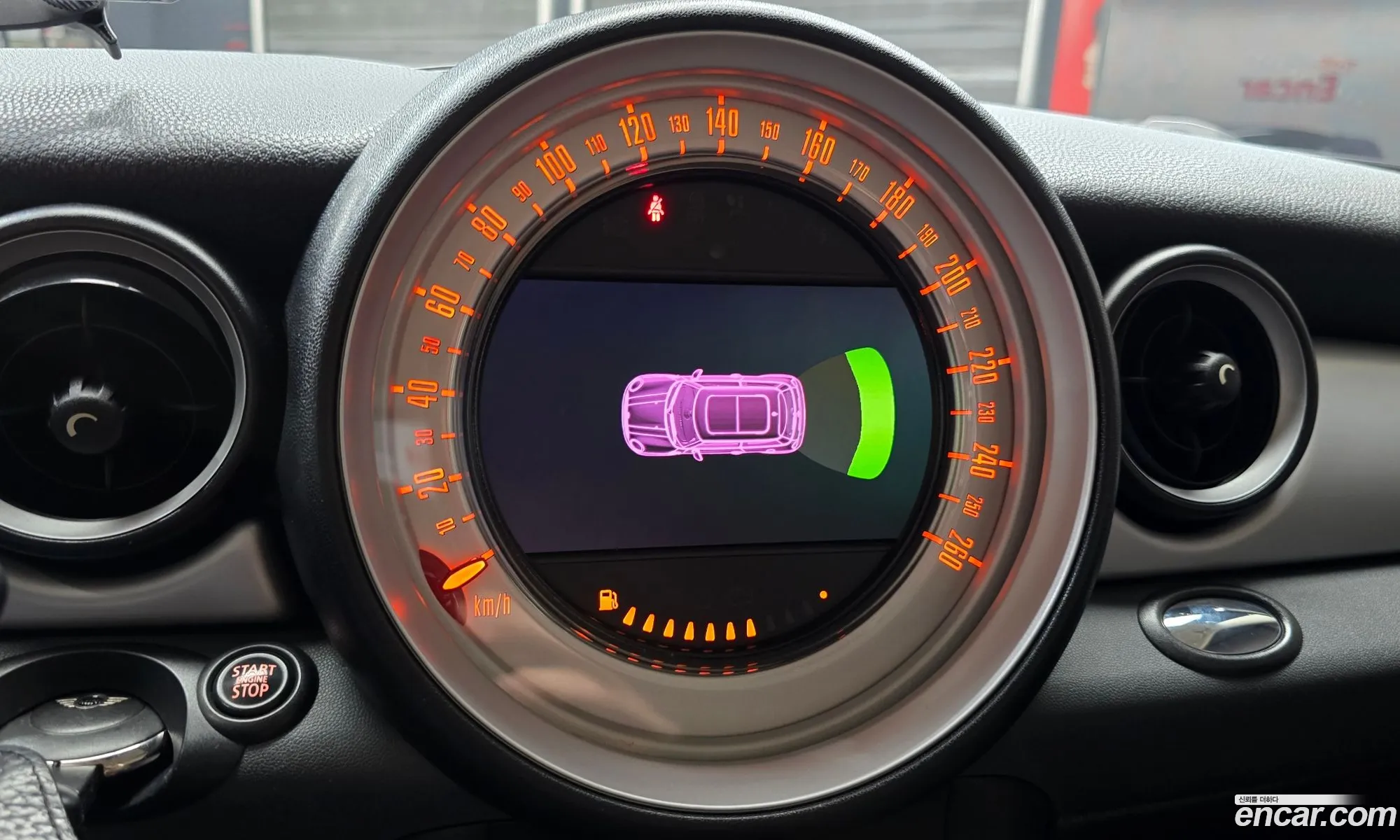 Mini Cooper D 2012 WMWSW5102CT319046 — 9