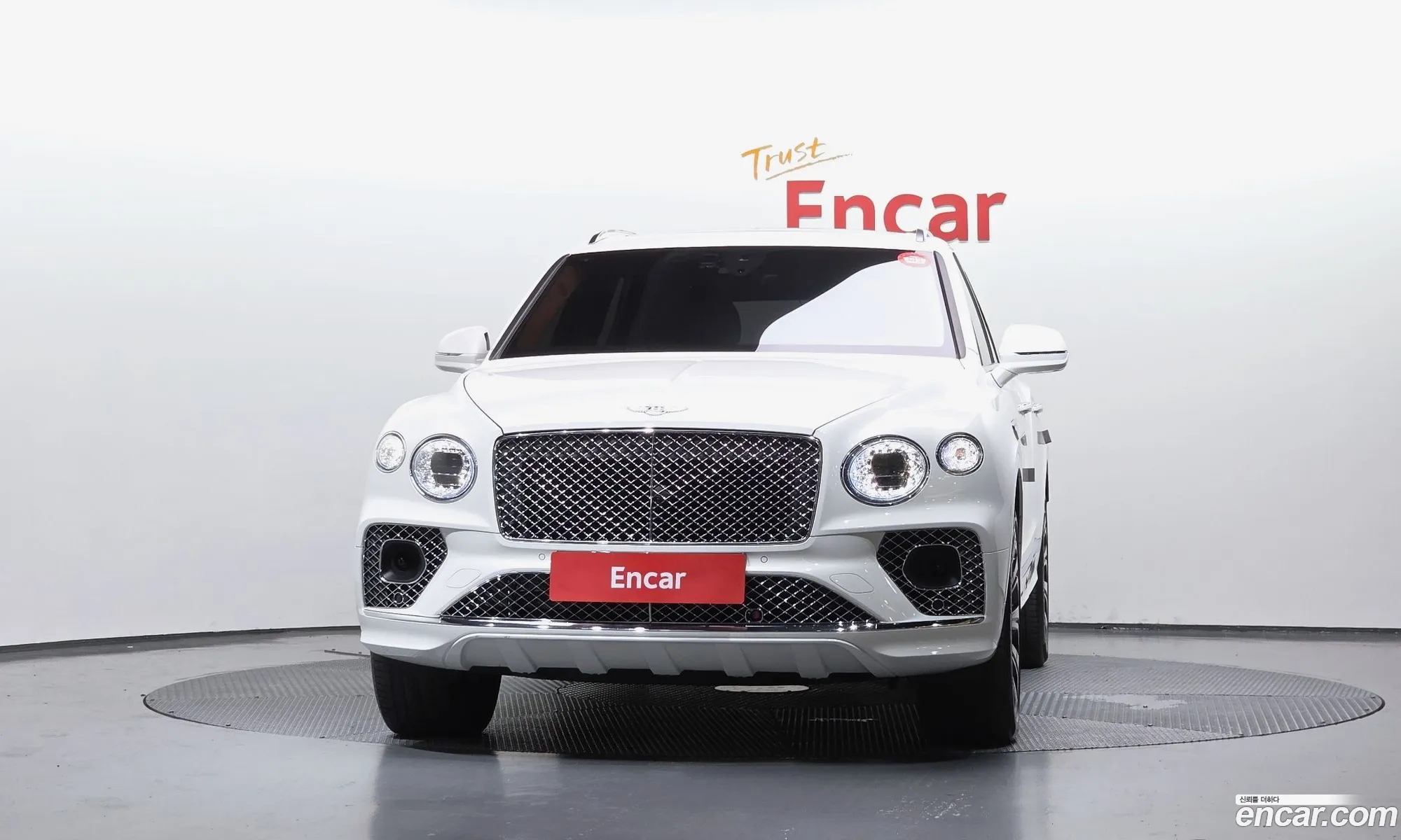Bentley Bentayga 2022 SJAAM14V6NC011242 — 15