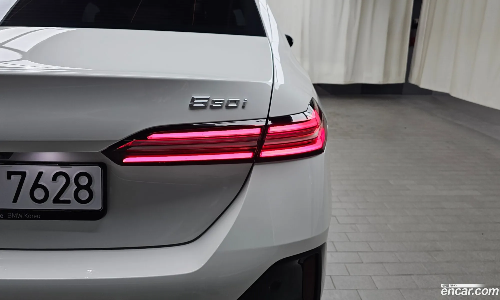 BMW 5 Series 2025 — 28