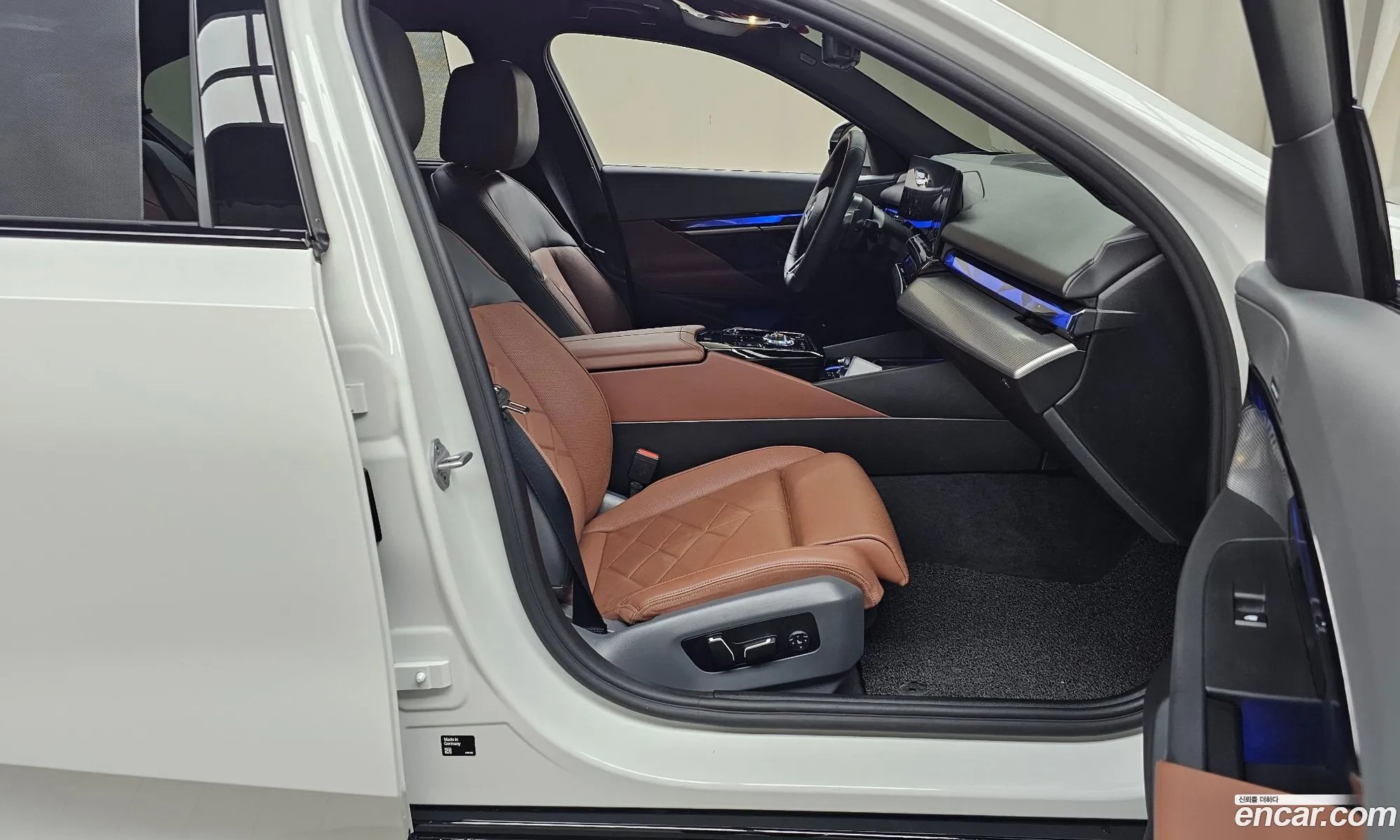BMW 5 Series 2025 — 14