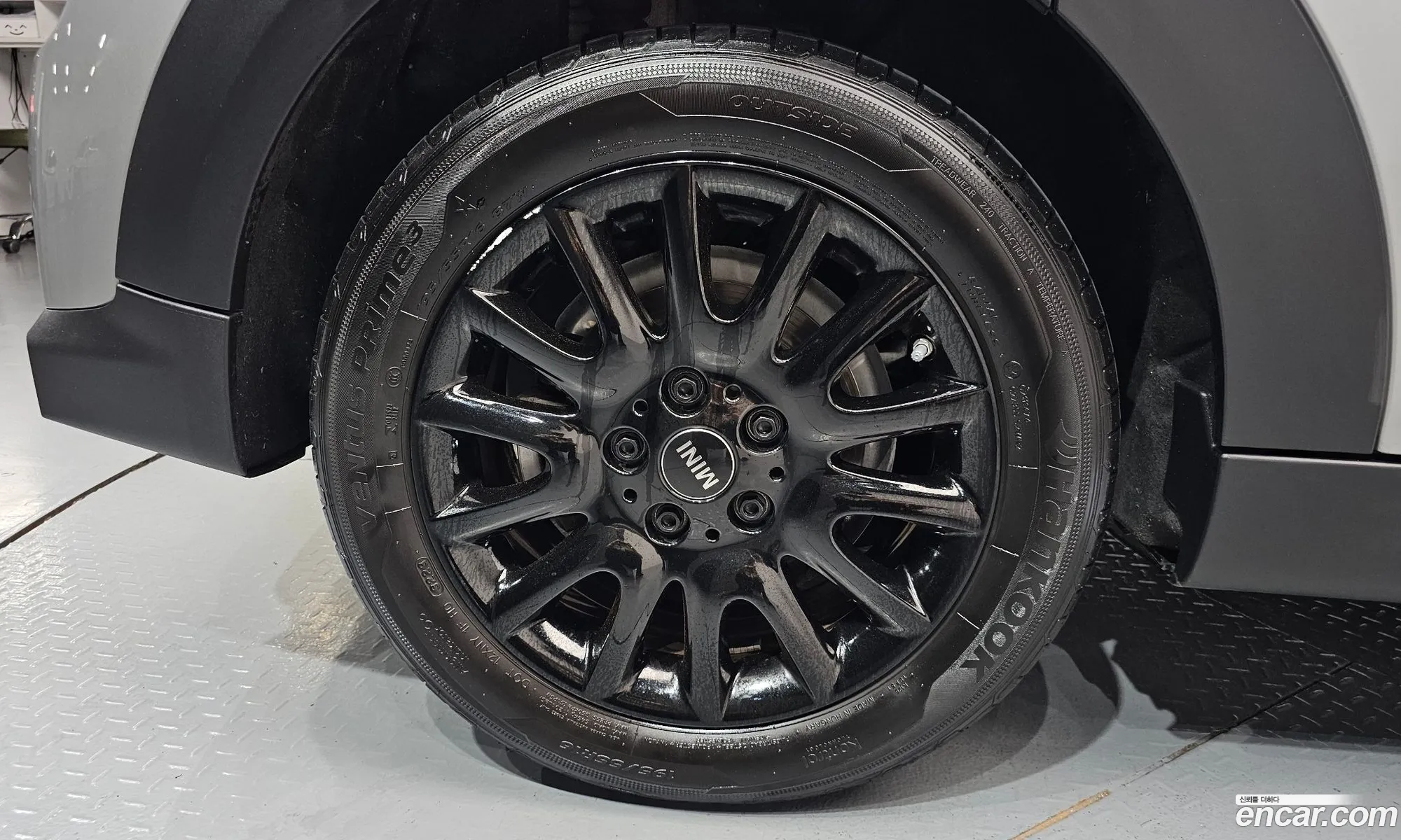 Mini Cooper 2024 WMW41DK09R2V32297 — 27