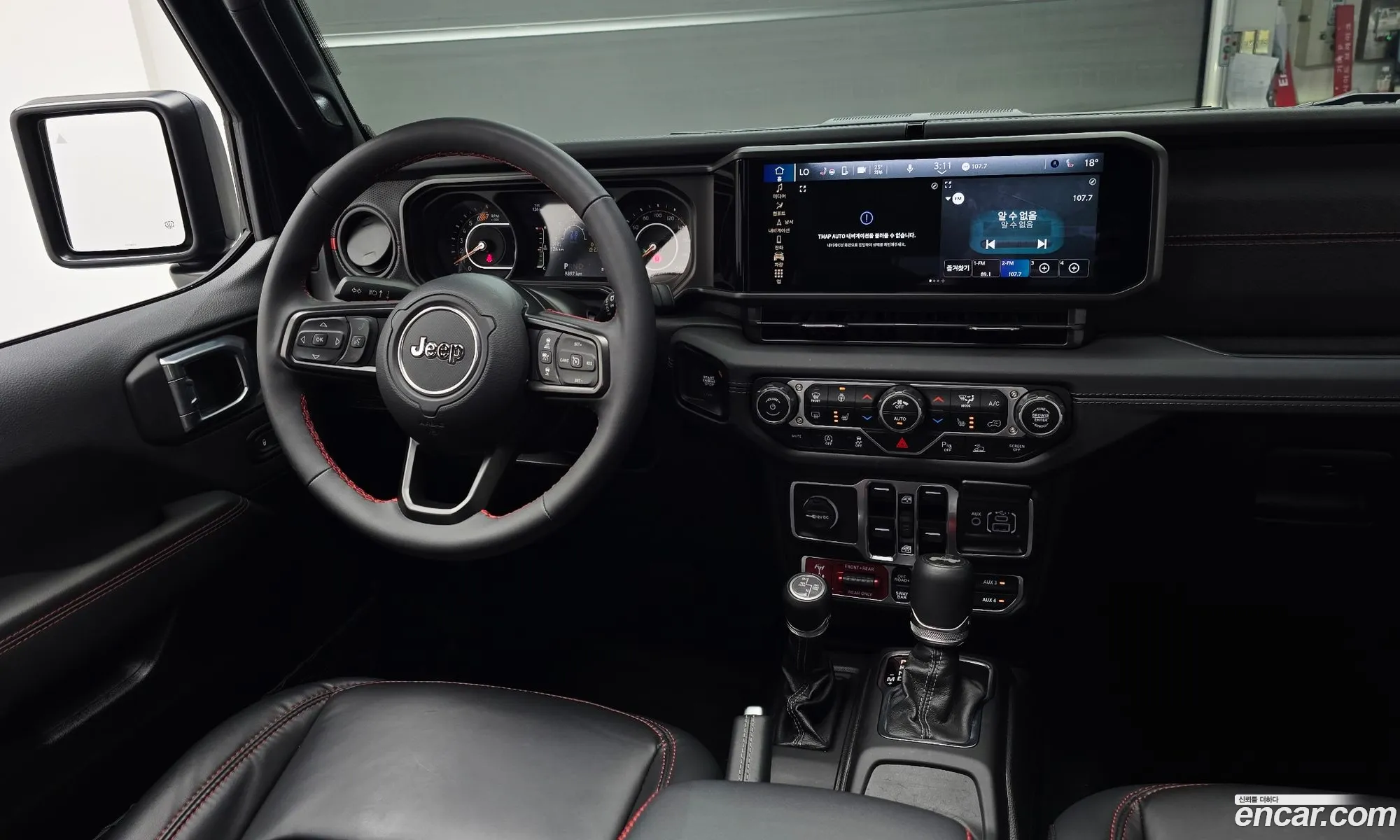 Jeep Wrangler 2024 — 12