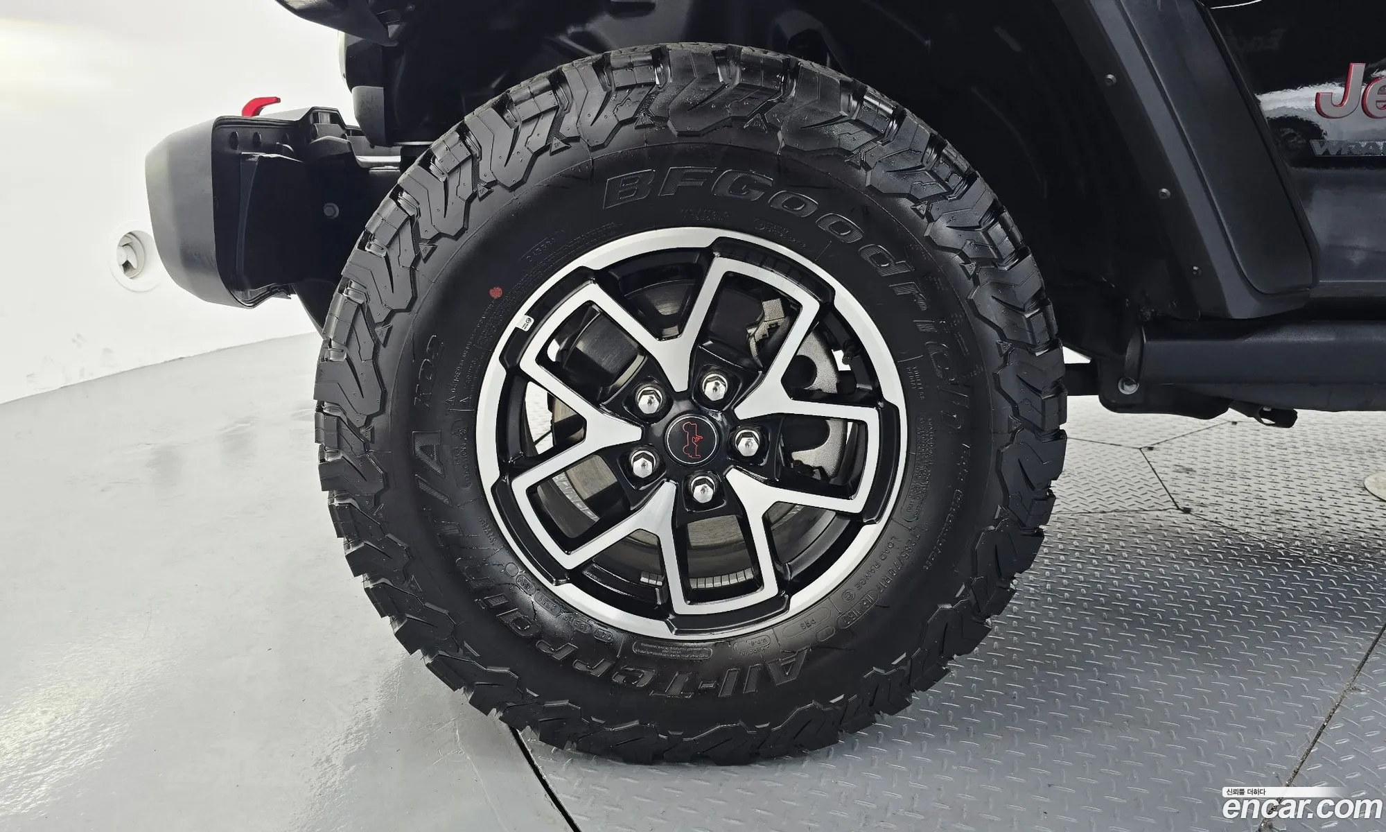 Jeep Wrangler 2024 — 10