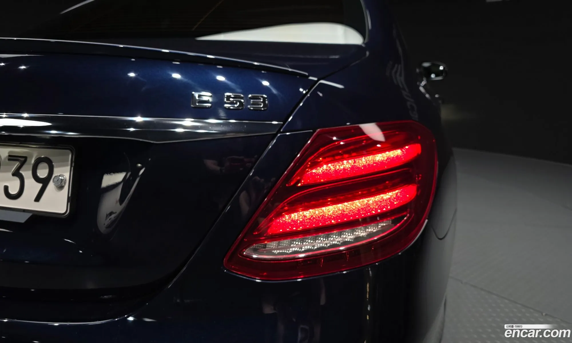 Mercedes-Benz E-Class W213 2019 WDDZF6BB6KA564293 — 31