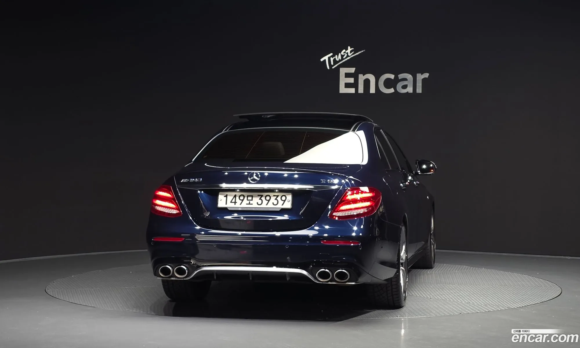 Mercedes-Benz E-Class W213 2019 WDDZF6BB6KA564293 — 2