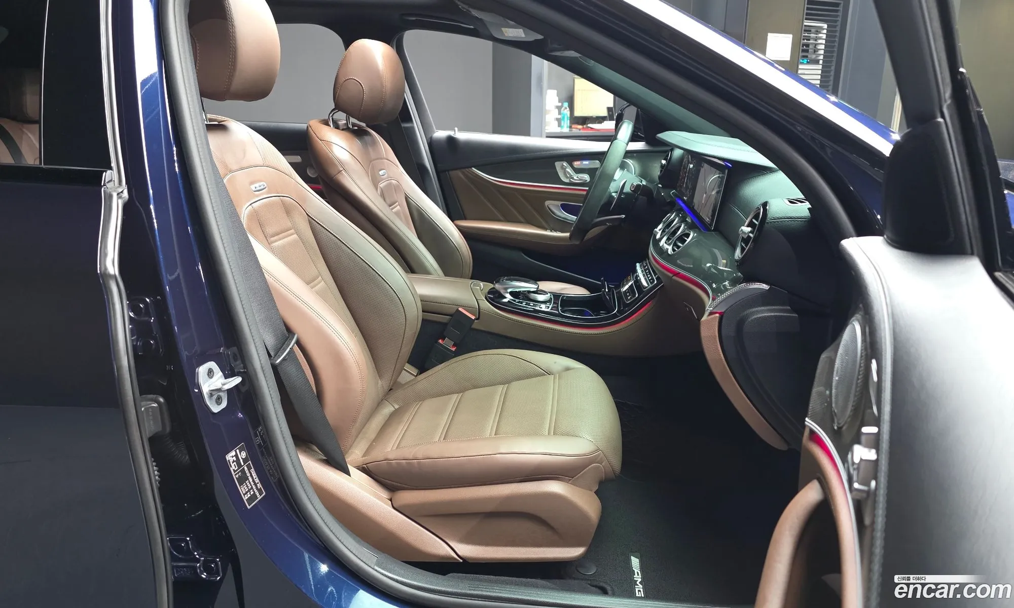 Mercedes-Benz E-Class W213 2019 WDDZF6BB6KA564293 — 19