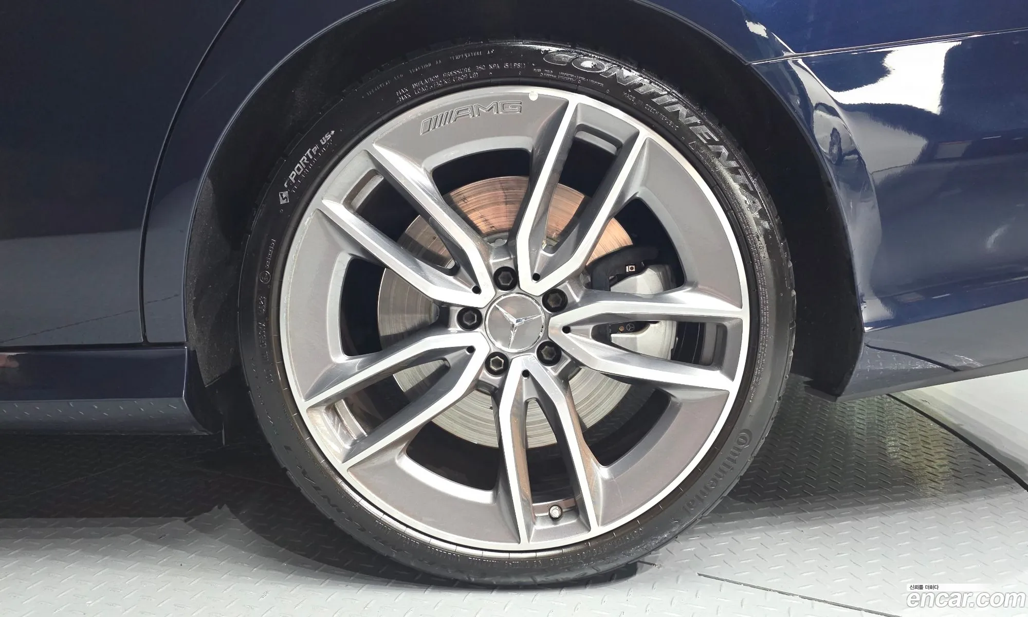 Mercedes-Benz E-Class W213 2019 WDDZF6BB6KA564293 — 6