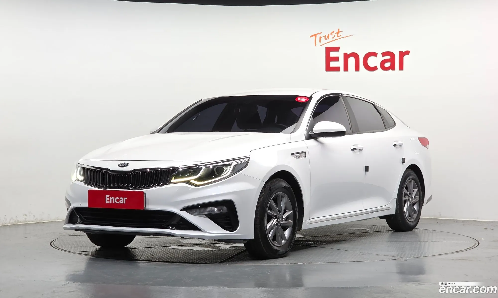 Kia K5 2019 — 2