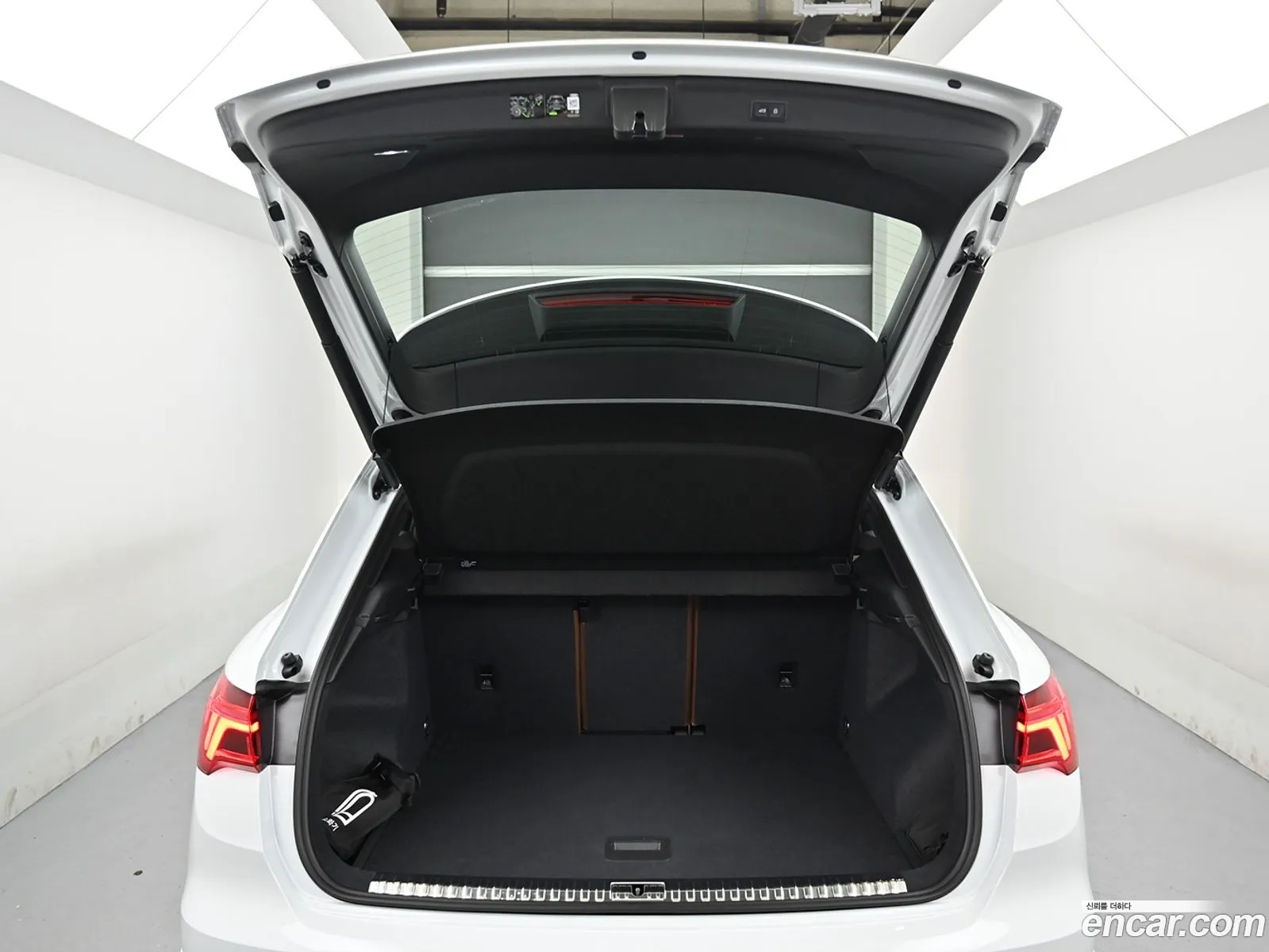 Audi Q3 2026 — 8