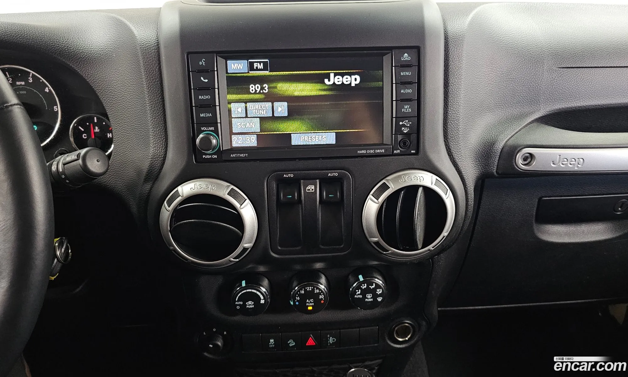Jeep Wrangler 2014 — 17