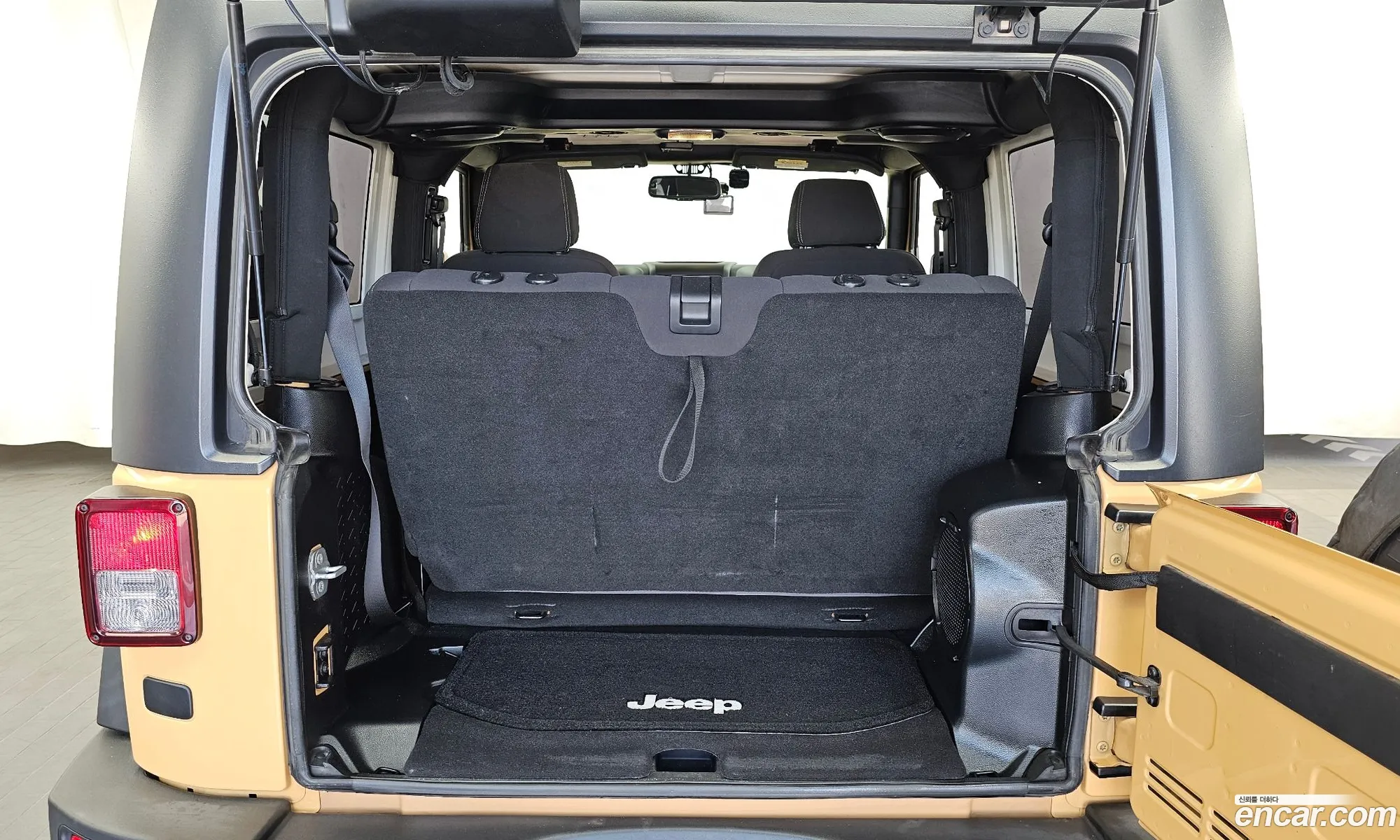 Jeep Wrangler 2014 — 21
