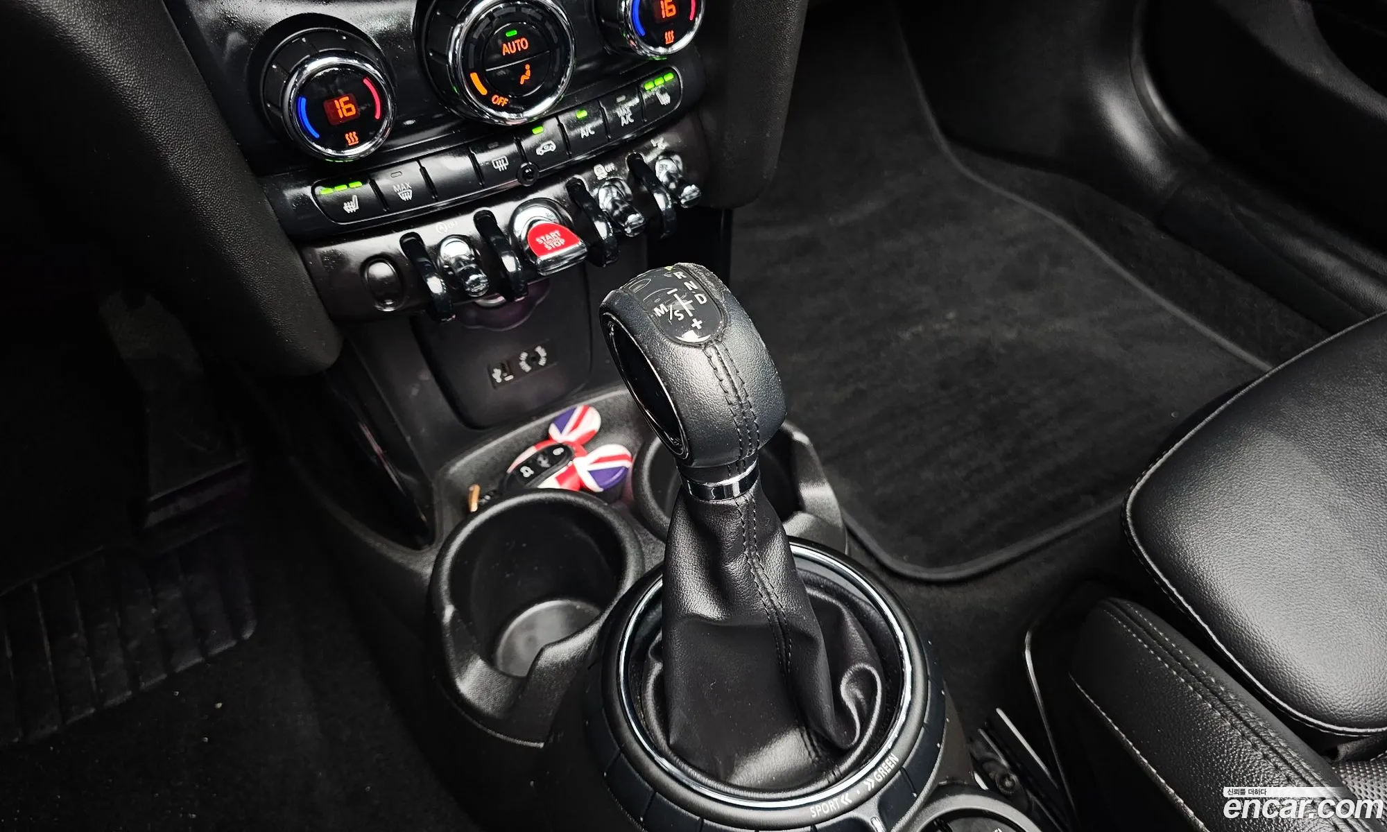 Mini Cooper Convertible 2017 WMWWG5106H3A80156 — 2