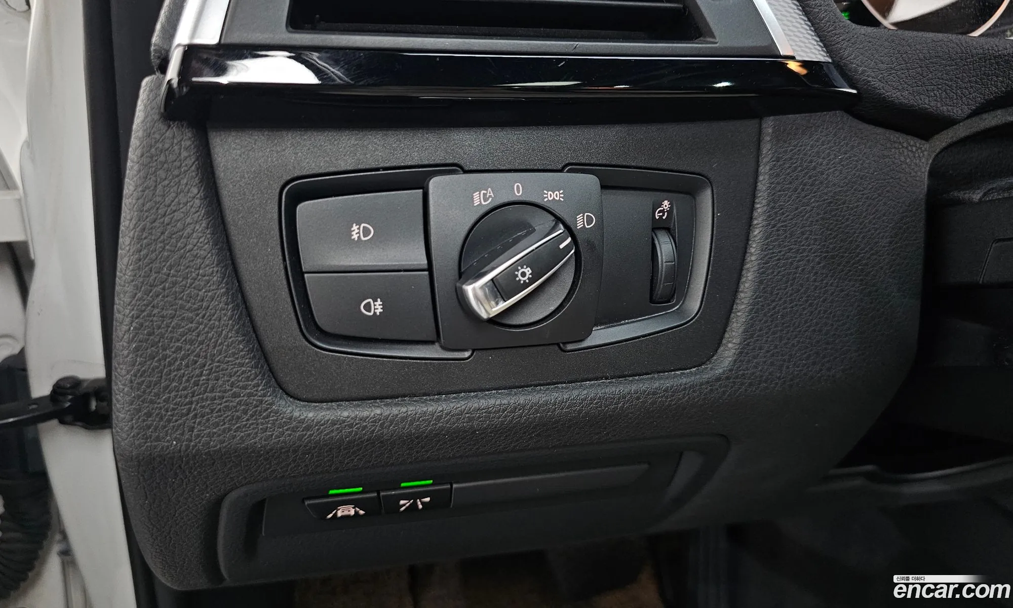 BMW 3 Series 2018 WBA8C5104JA075444 — 17