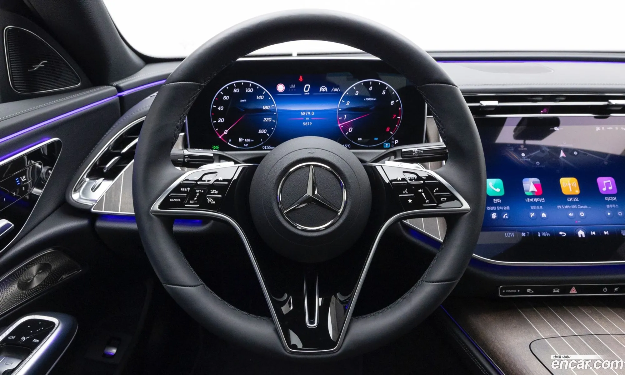 Mercedes-Benz E-Class W214 2025 — 4