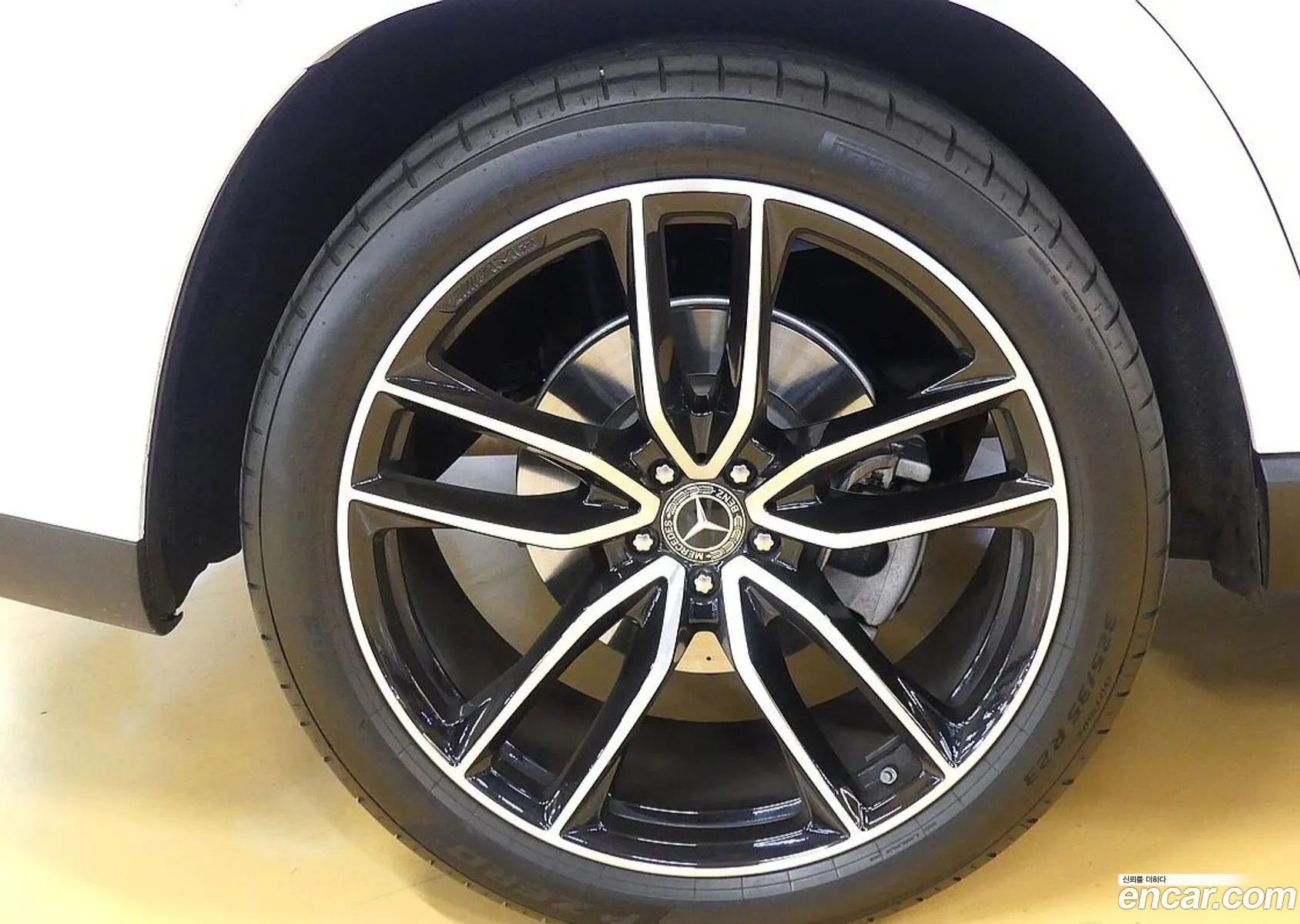 Mercedes-Benz GLS-Class X167 2025 — 13
