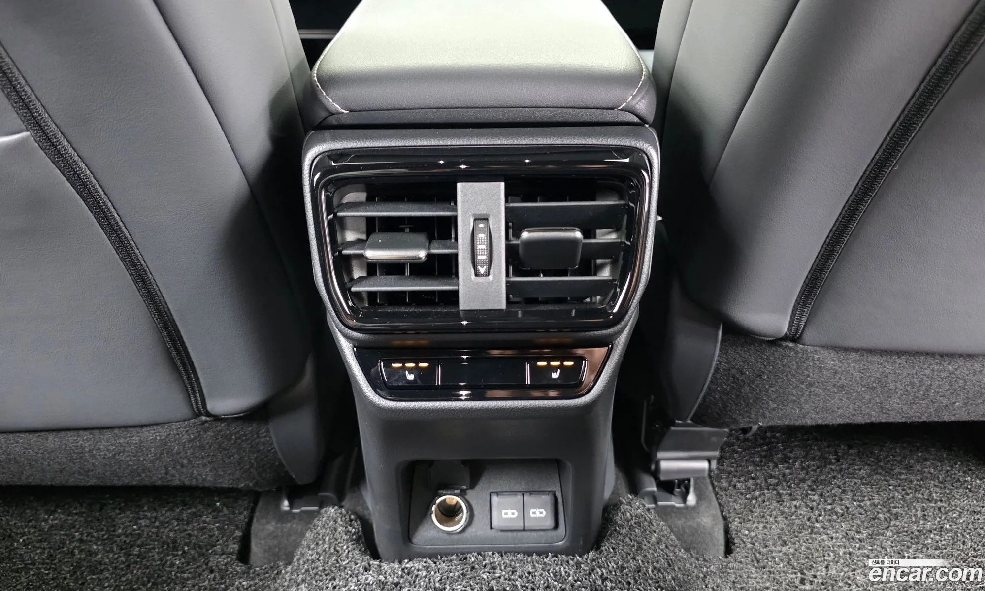 Lexus NX450h+ 2025 — 19