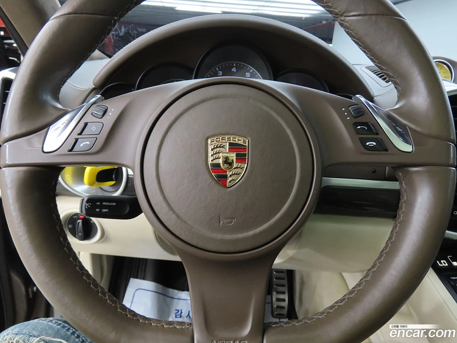 Porsche Cayenne 2012 — 9
