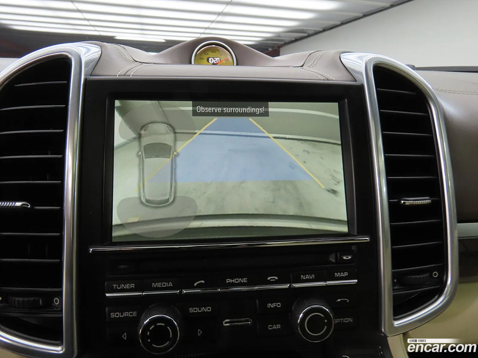 Porsche Cayenne 2012 — 3
