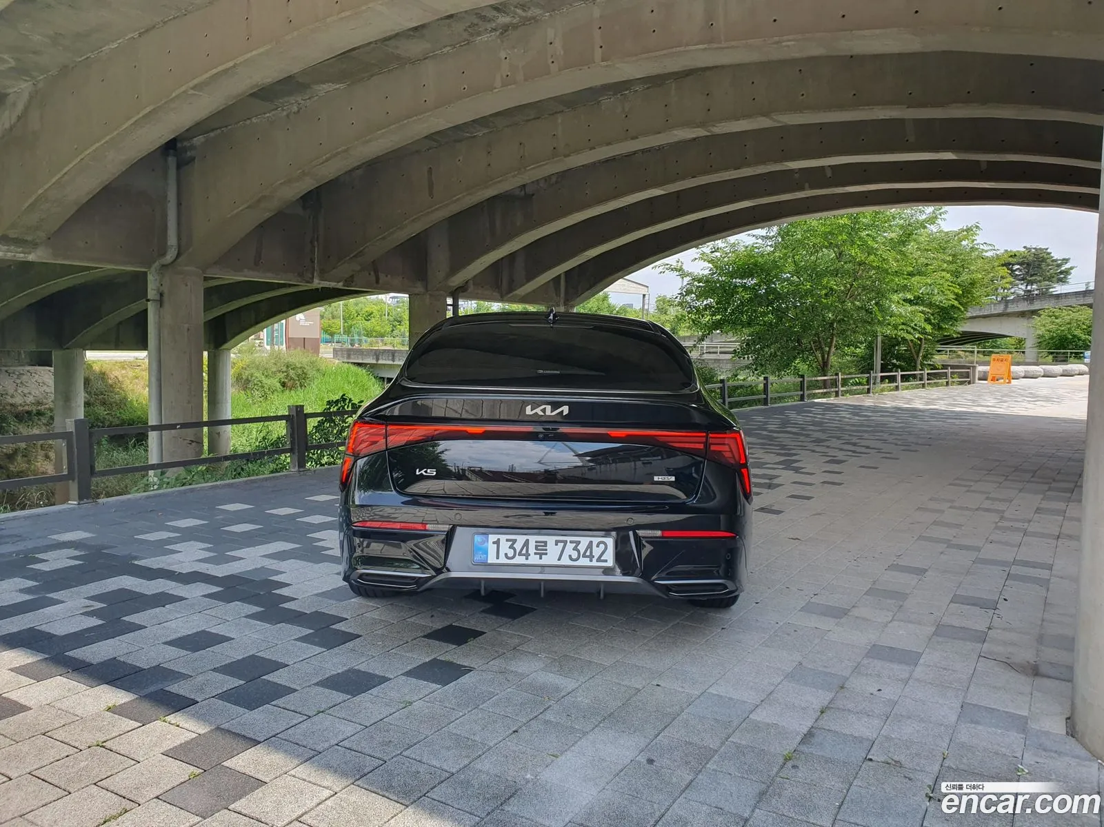 Kia K5 Hybrid 2026 — 2