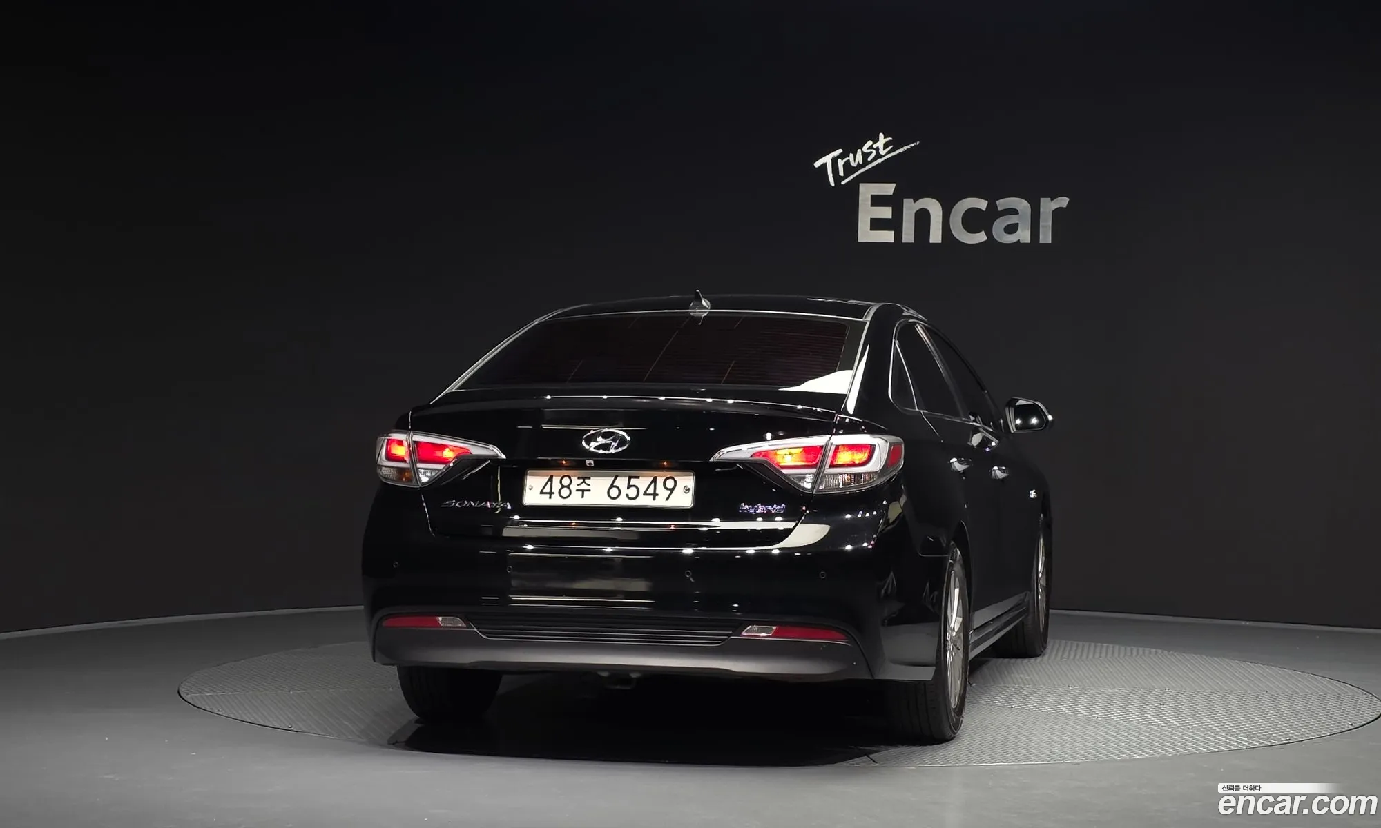 Hyundai LF Sonata Hybrid 2017 — 2