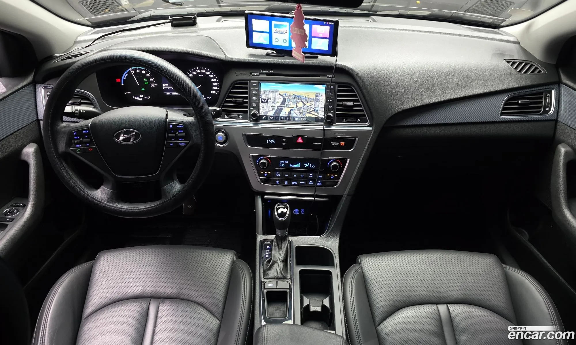 Hyundai LF Sonata Hybrid 2017 — 4