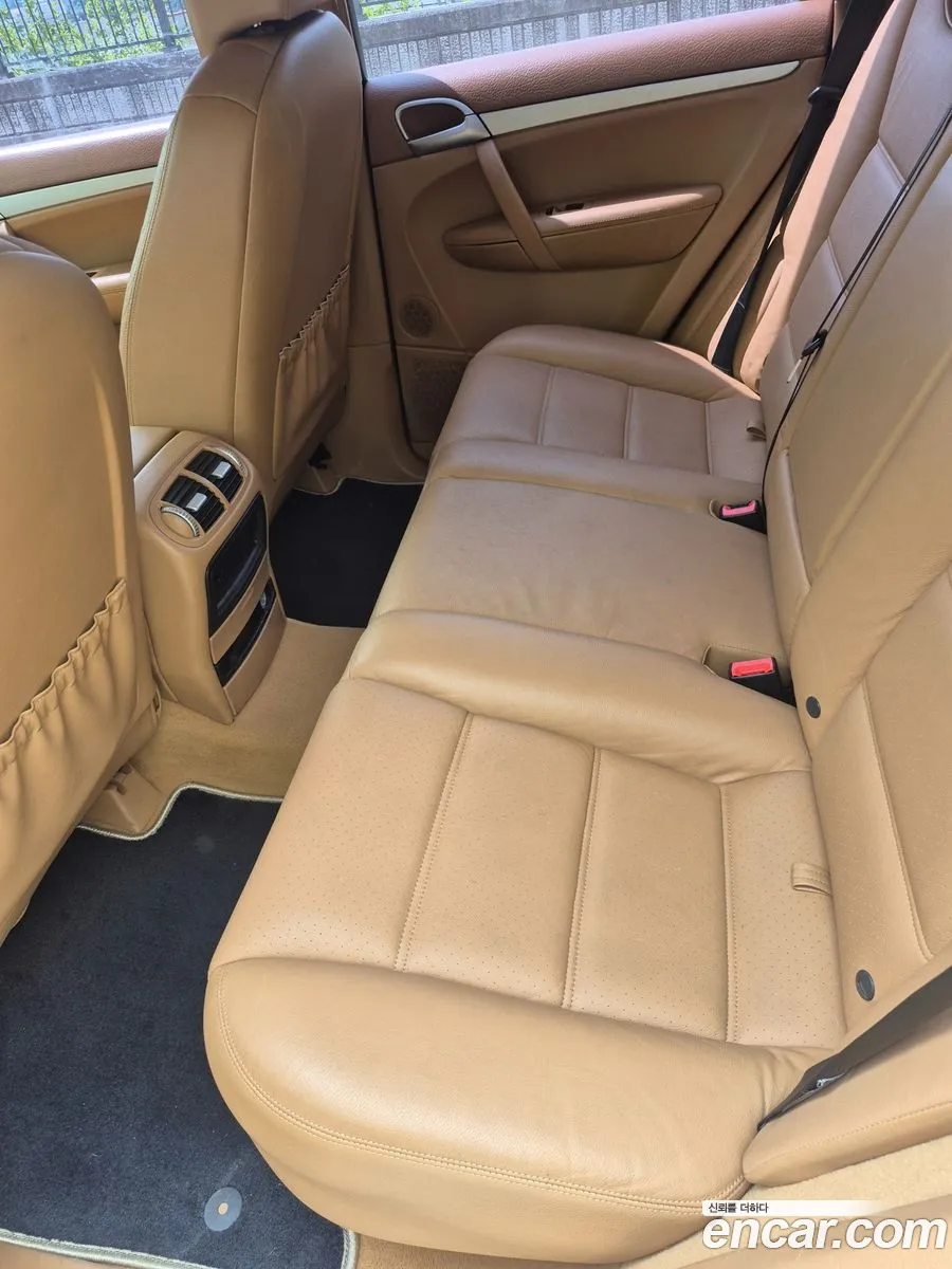 Porsche Cayenne 2009 — 11