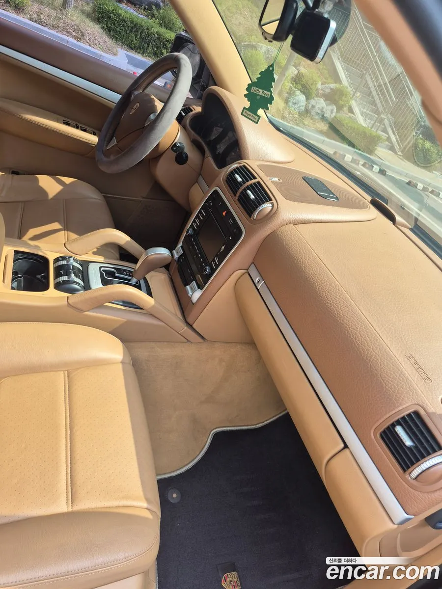 Porsche Cayenne 2009 — 14